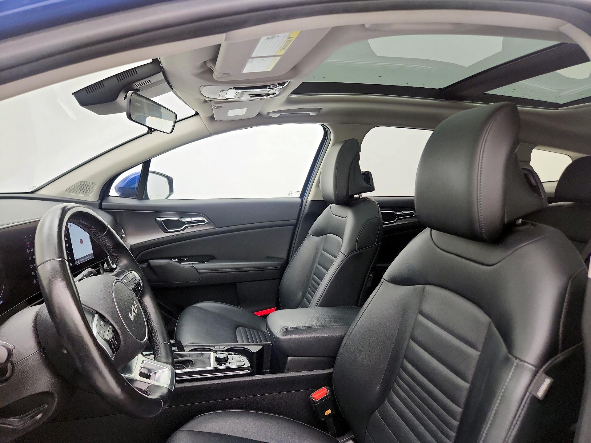 Thumbnail: 2023 Kia Sportage - 20