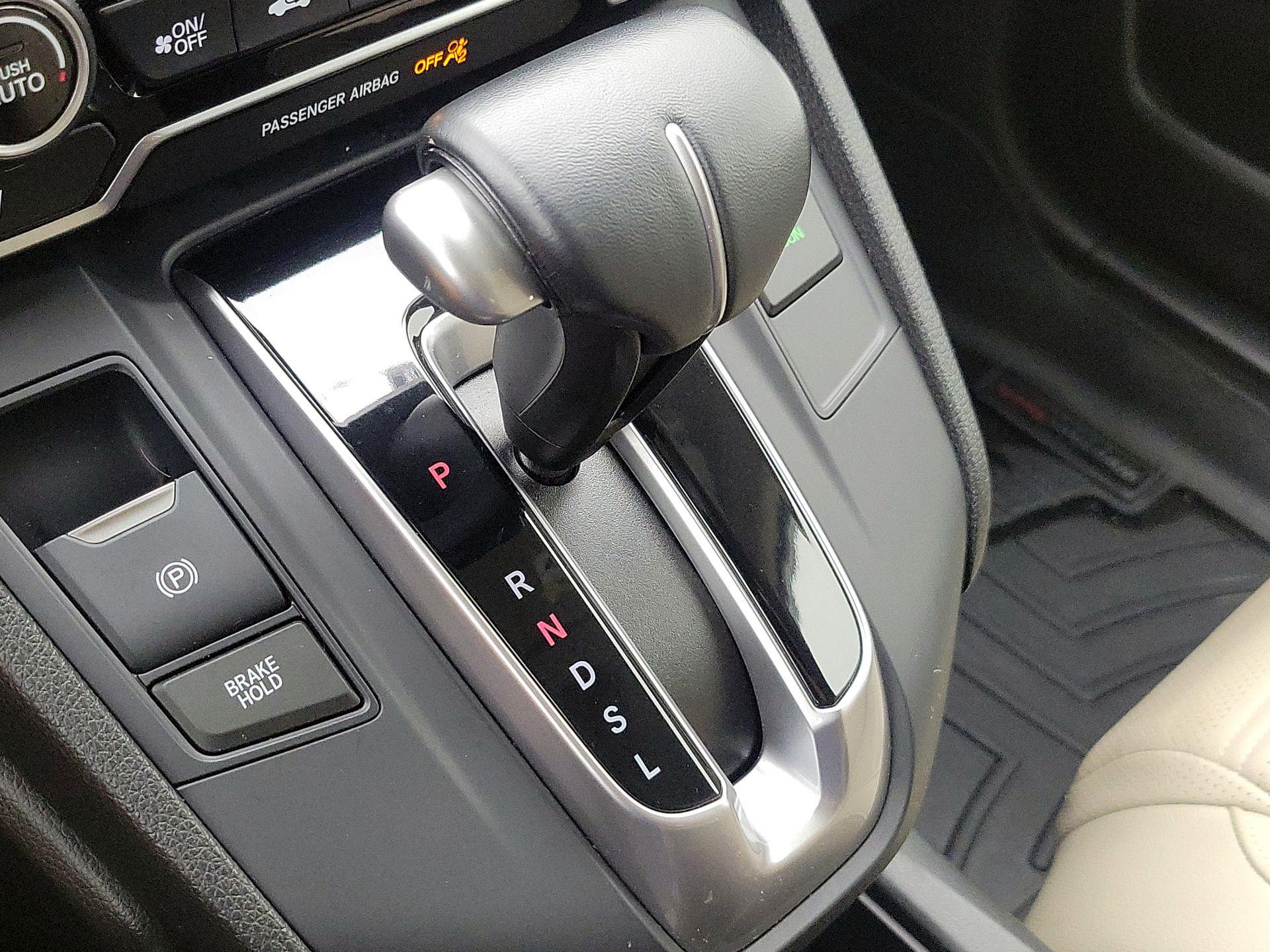 Thumbnail: 2019 Honda CR-V - 18