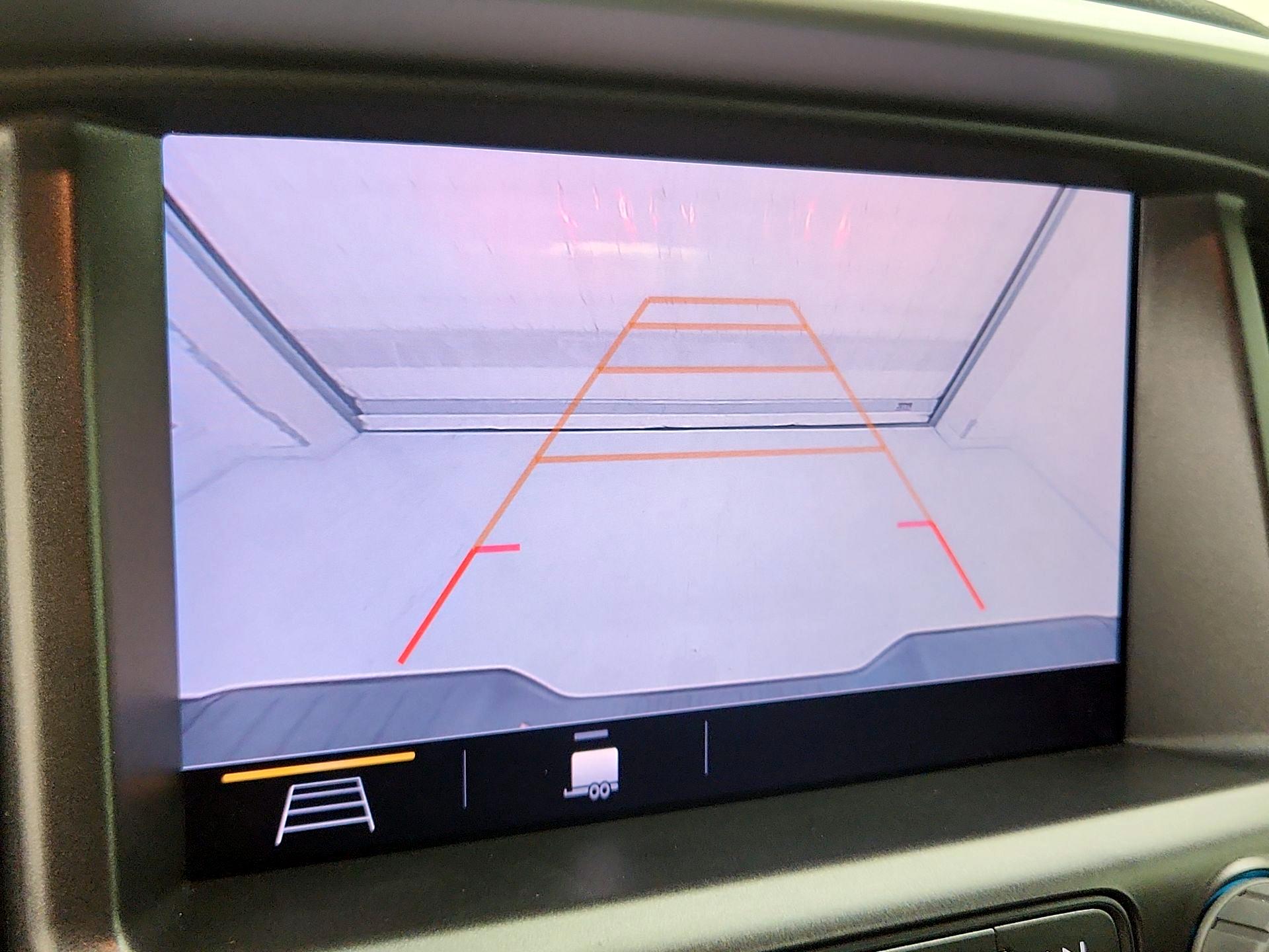 Thumbnail: 2022 Chevrolet Colorado - 14