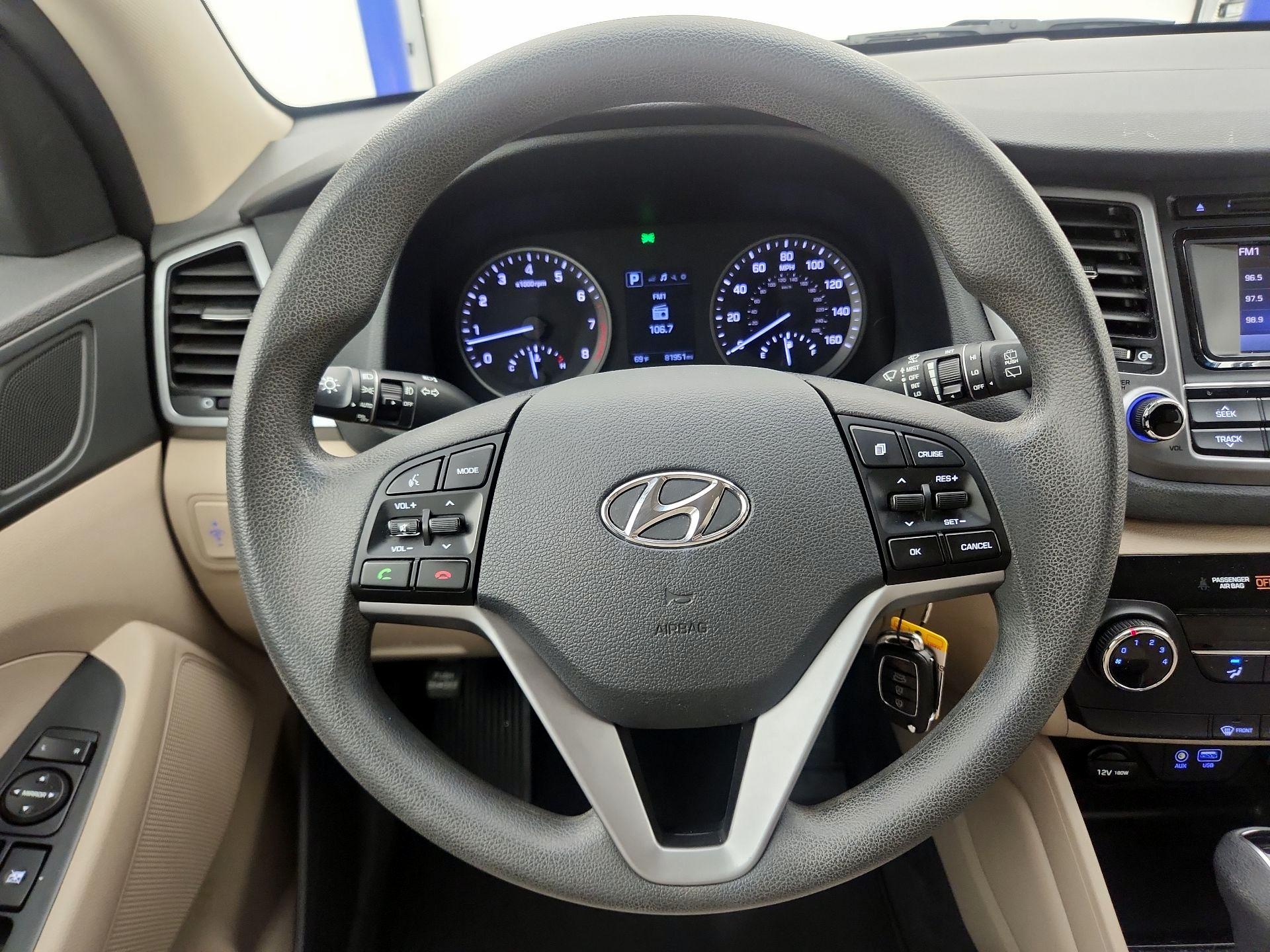 Thumbnail: 2017 Hyundai Tucson - 10