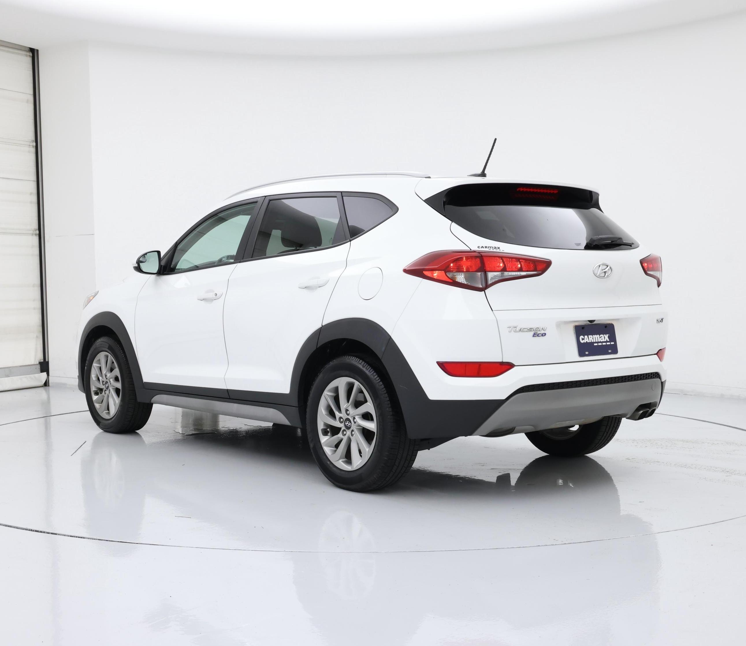 Thumbnail: 2017 Hyundai Tucson - 2