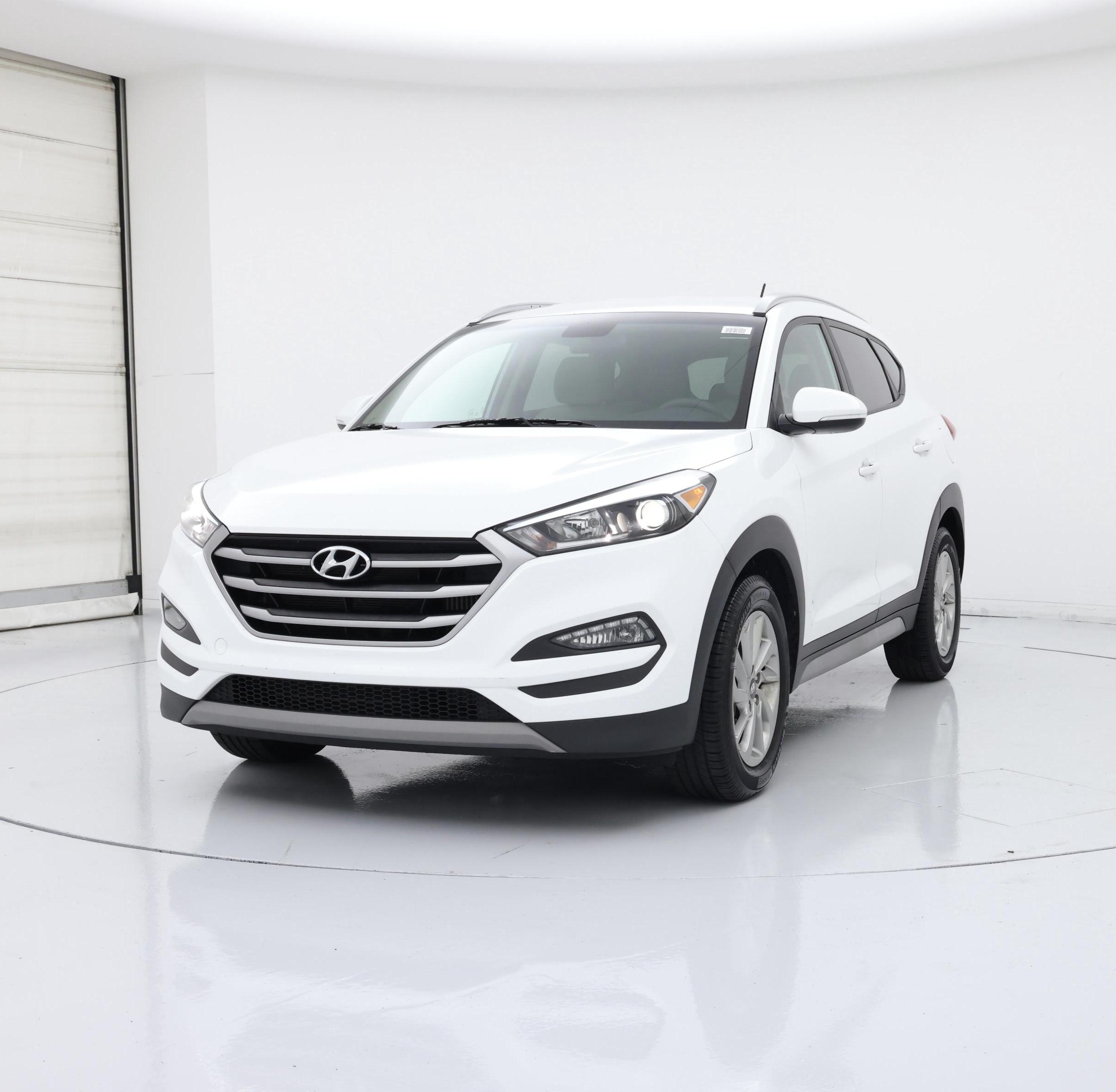 Thumbnail: 2017 Hyundai Tucson - 4