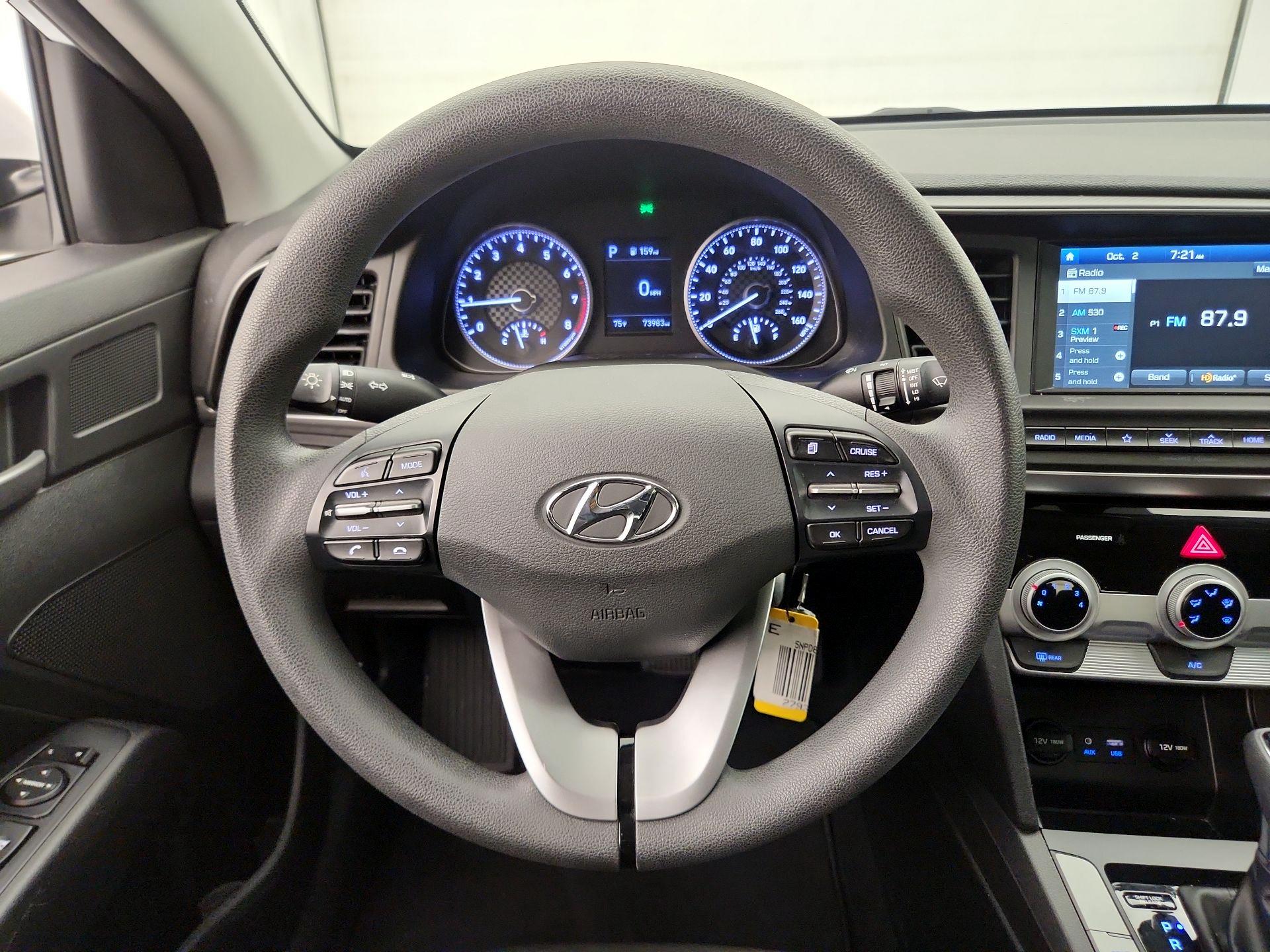 Thumbnail: 2019 Hyundai Elantra - 10
