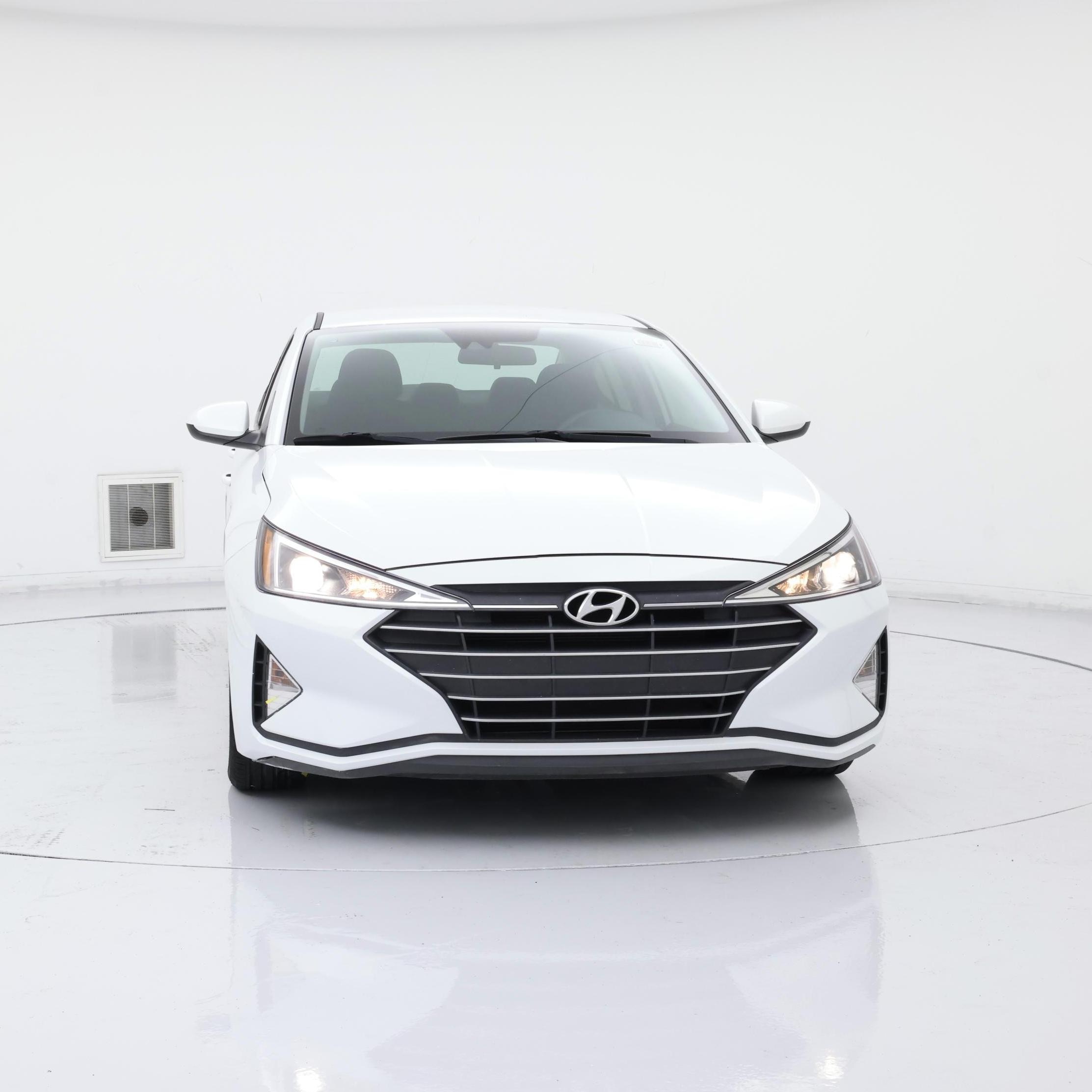 Thumbnail: 2019 Hyundai Elantra - 5
