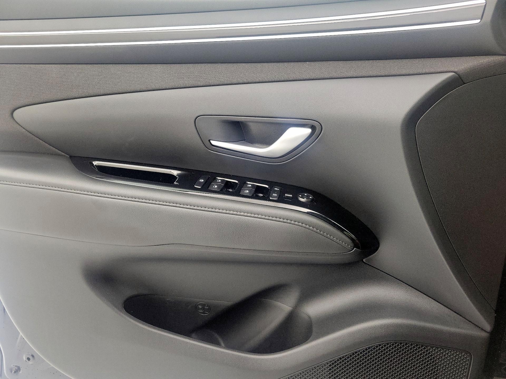 Thumbnail: 2024 Hyundai Tucson - 12