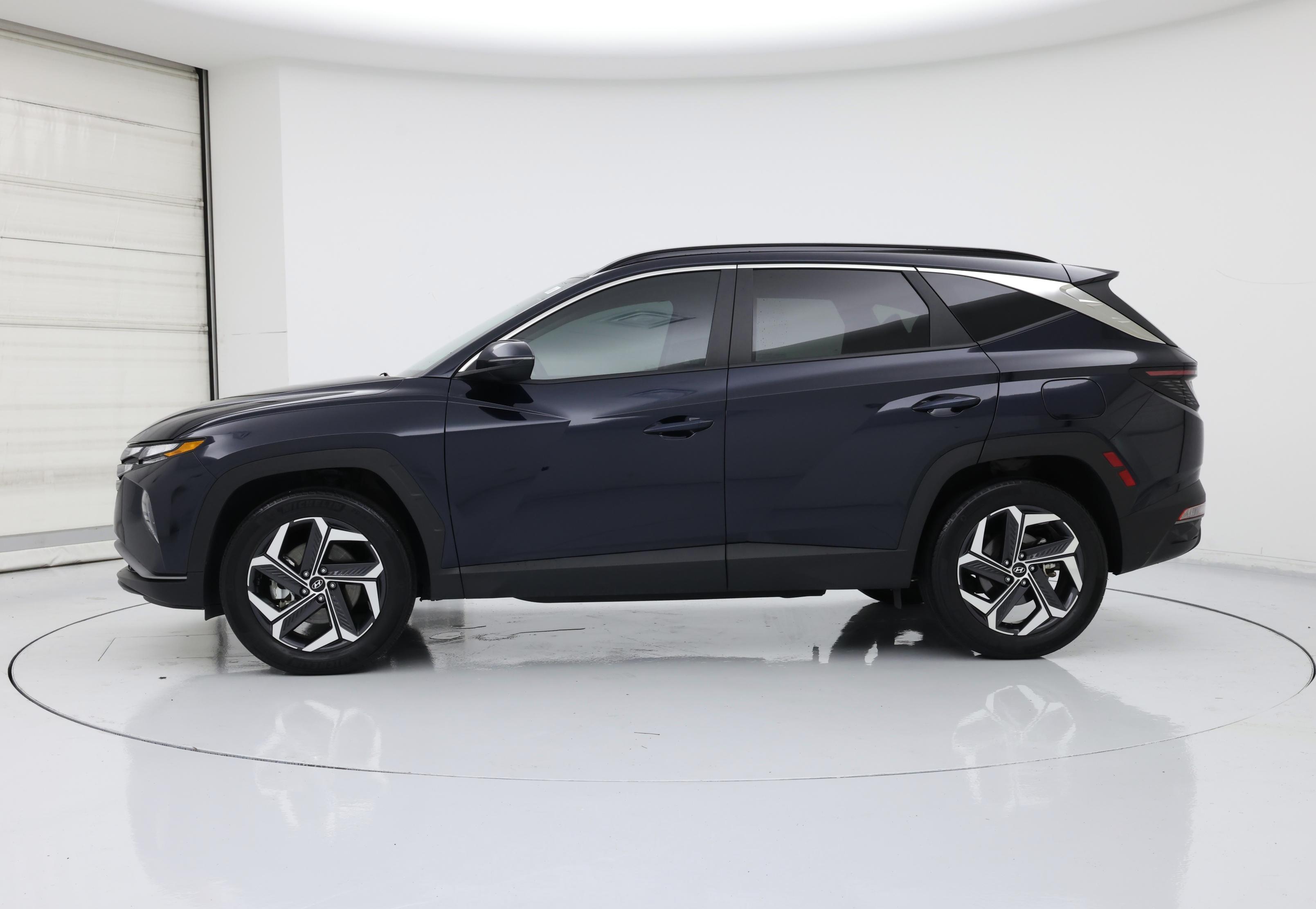 Thumbnail: 2024 Hyundai Tucson - 3
