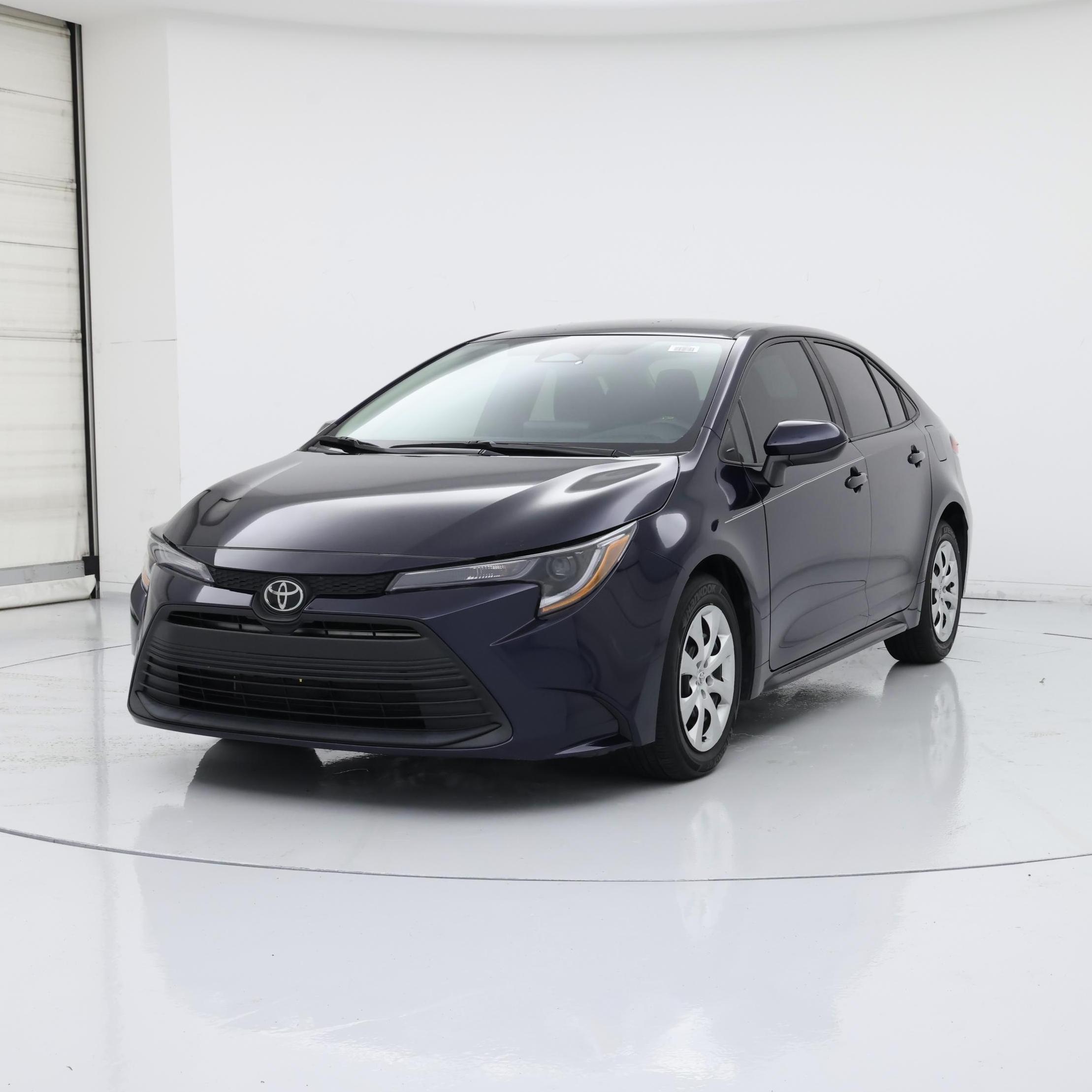 Thumbnail: 2023 Toyota Corolla - 4