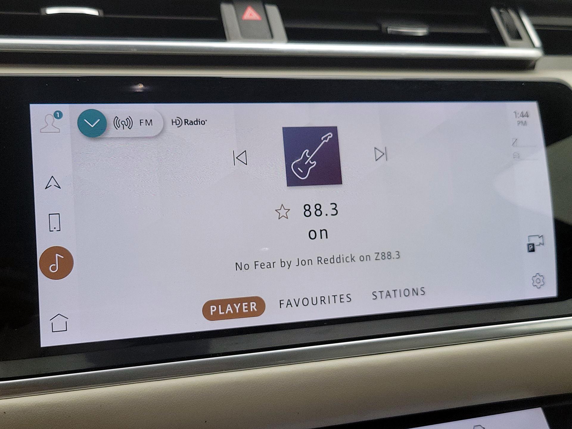 Thumbnail: 2023 Land Rover Range Rover Velar - 16