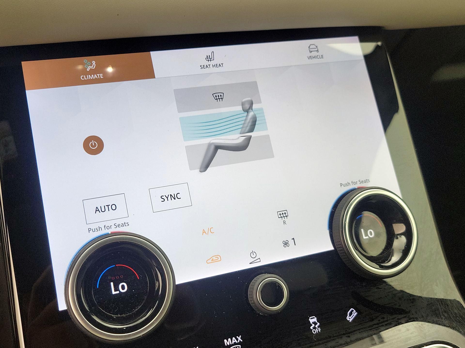 Thumbnail: 2023 Land Rover Range Rover Velar - 17