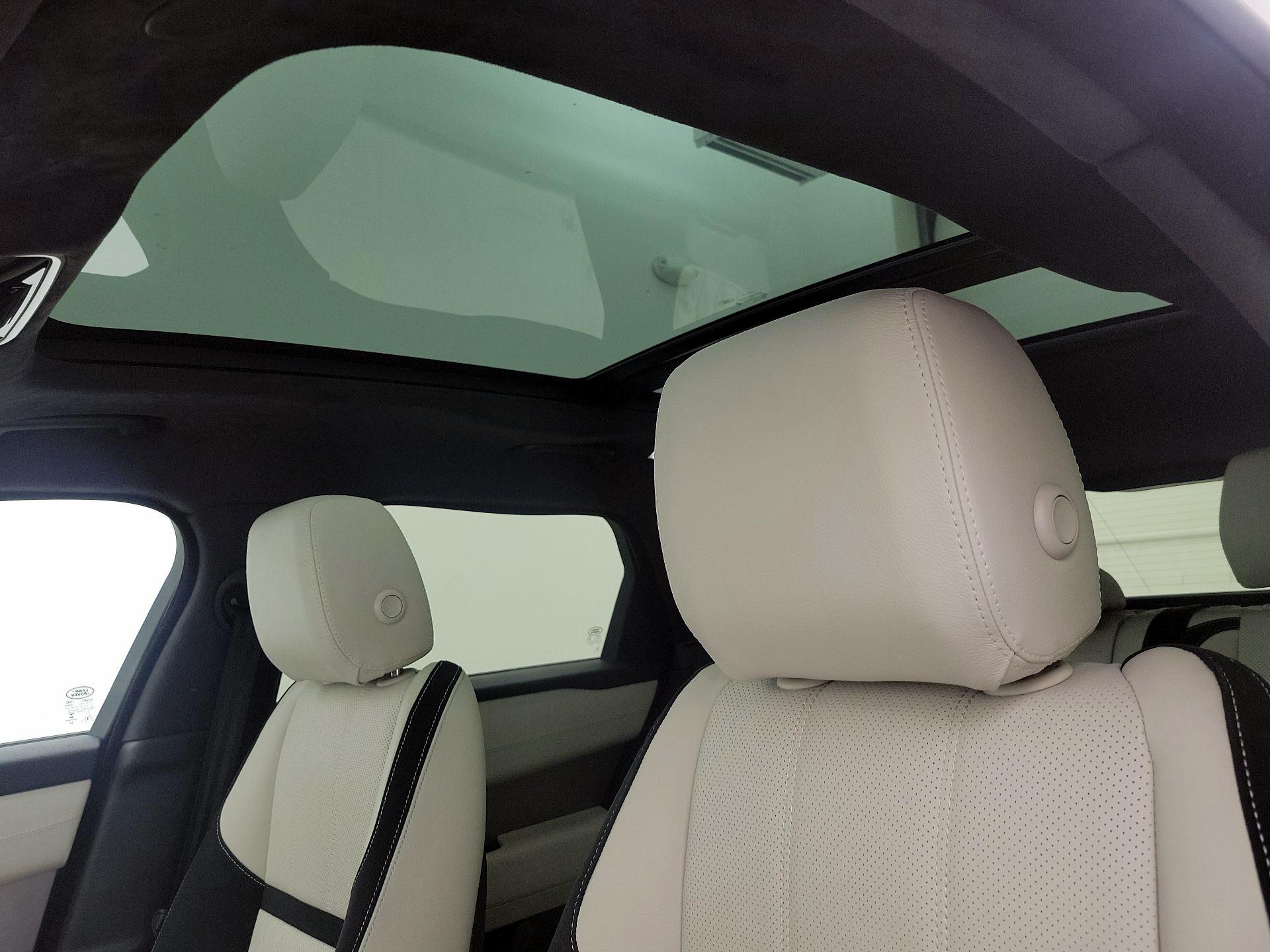 Thumbnail: 2023 Land Rover Range Rover Velar - 20