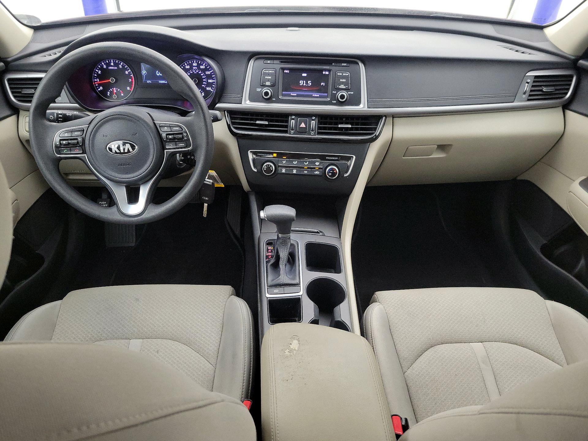 Thumbnail: 2017 Kia Optima - 9