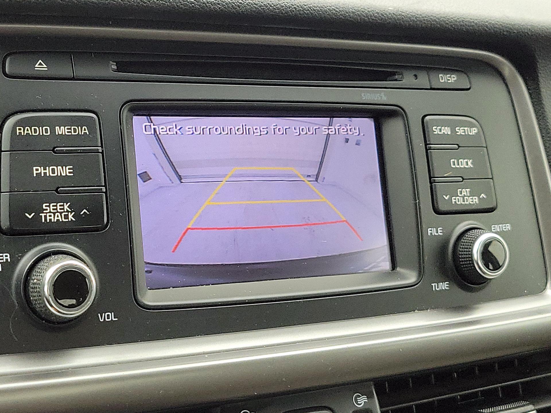 Thumbnail: 2017 Kia Optima - 14