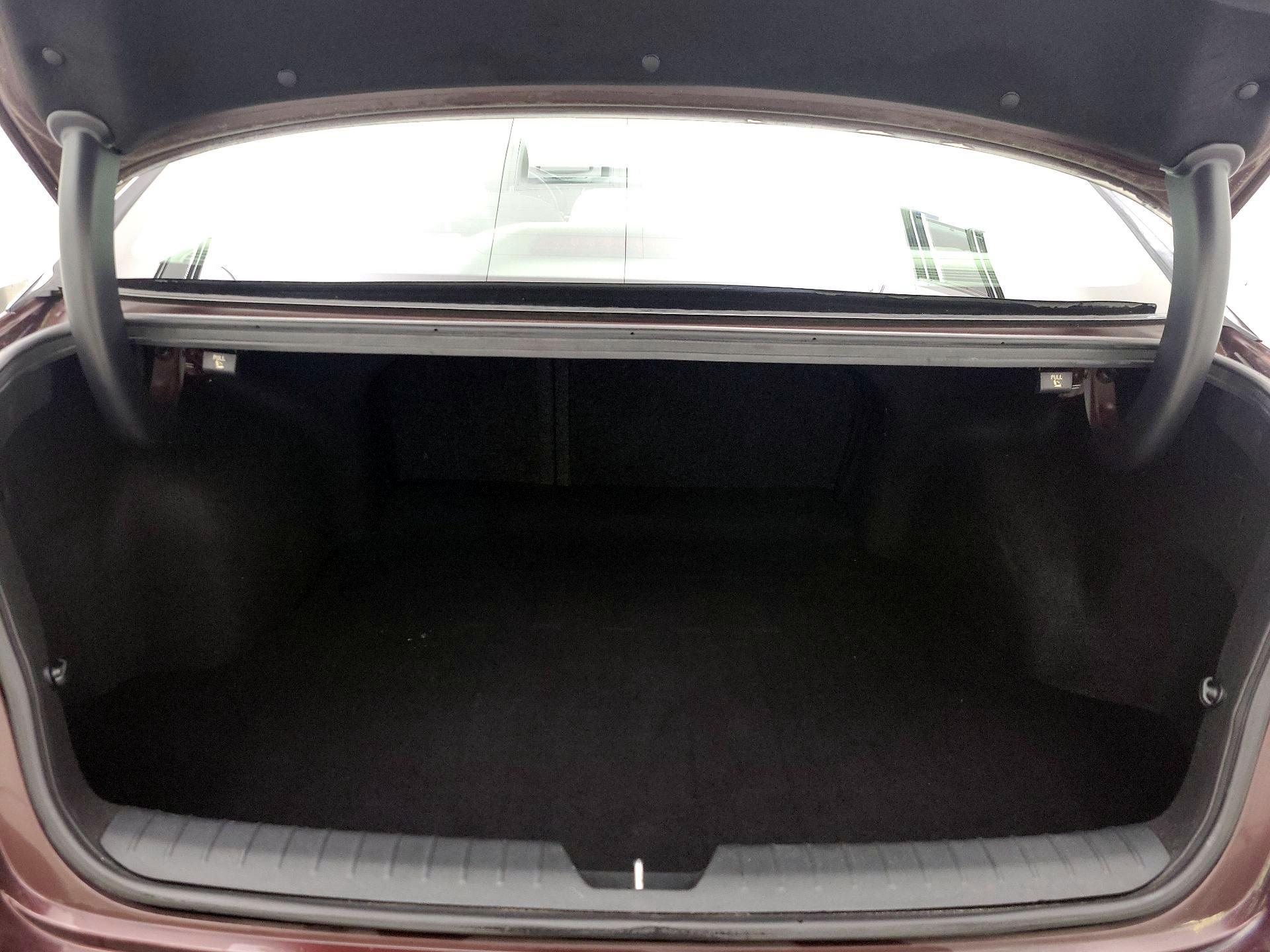 Thumbnail: 2017 Kia Optima - 20