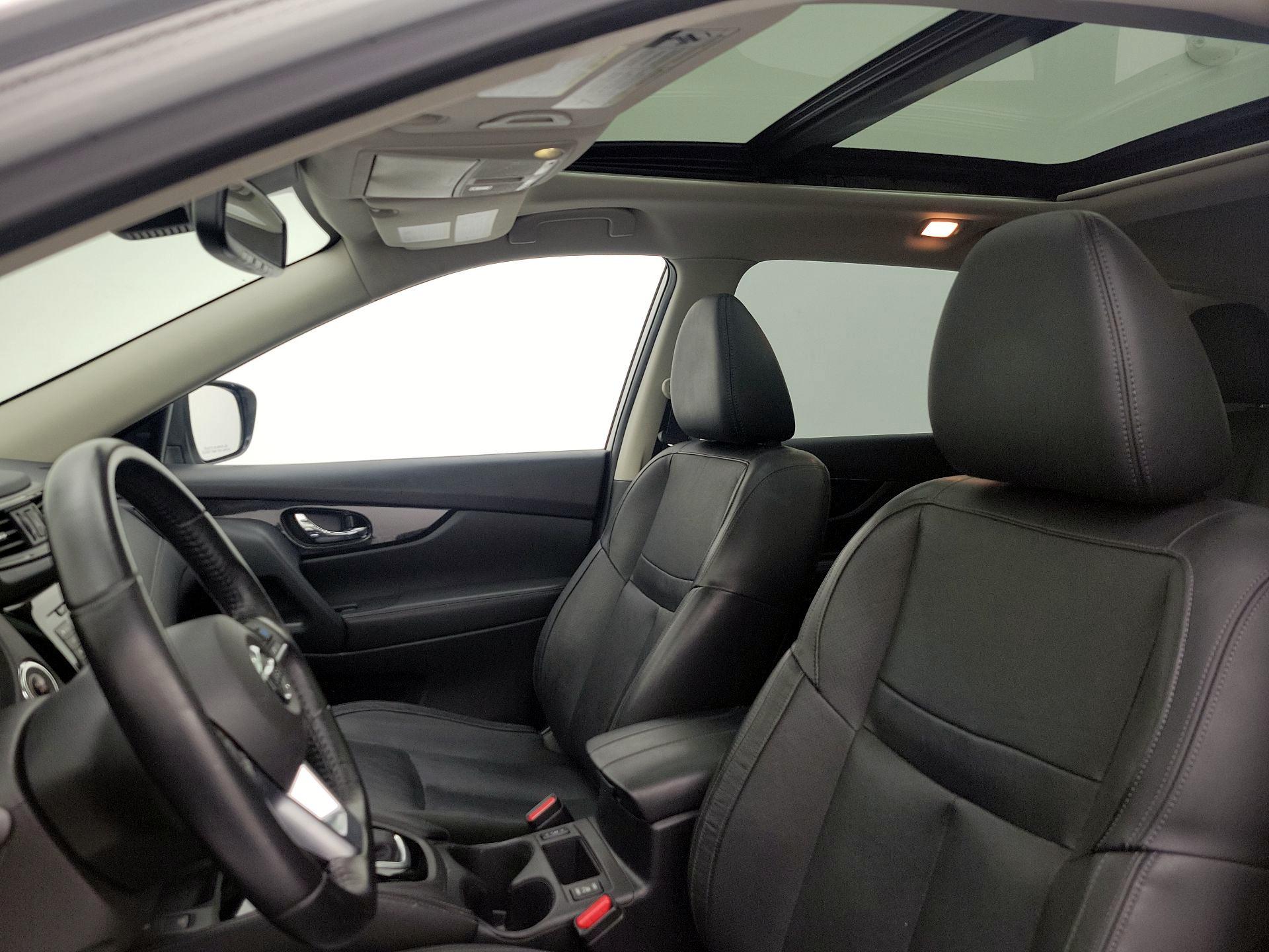 Thumbnail: 2018 Nissan Rogue - 20
