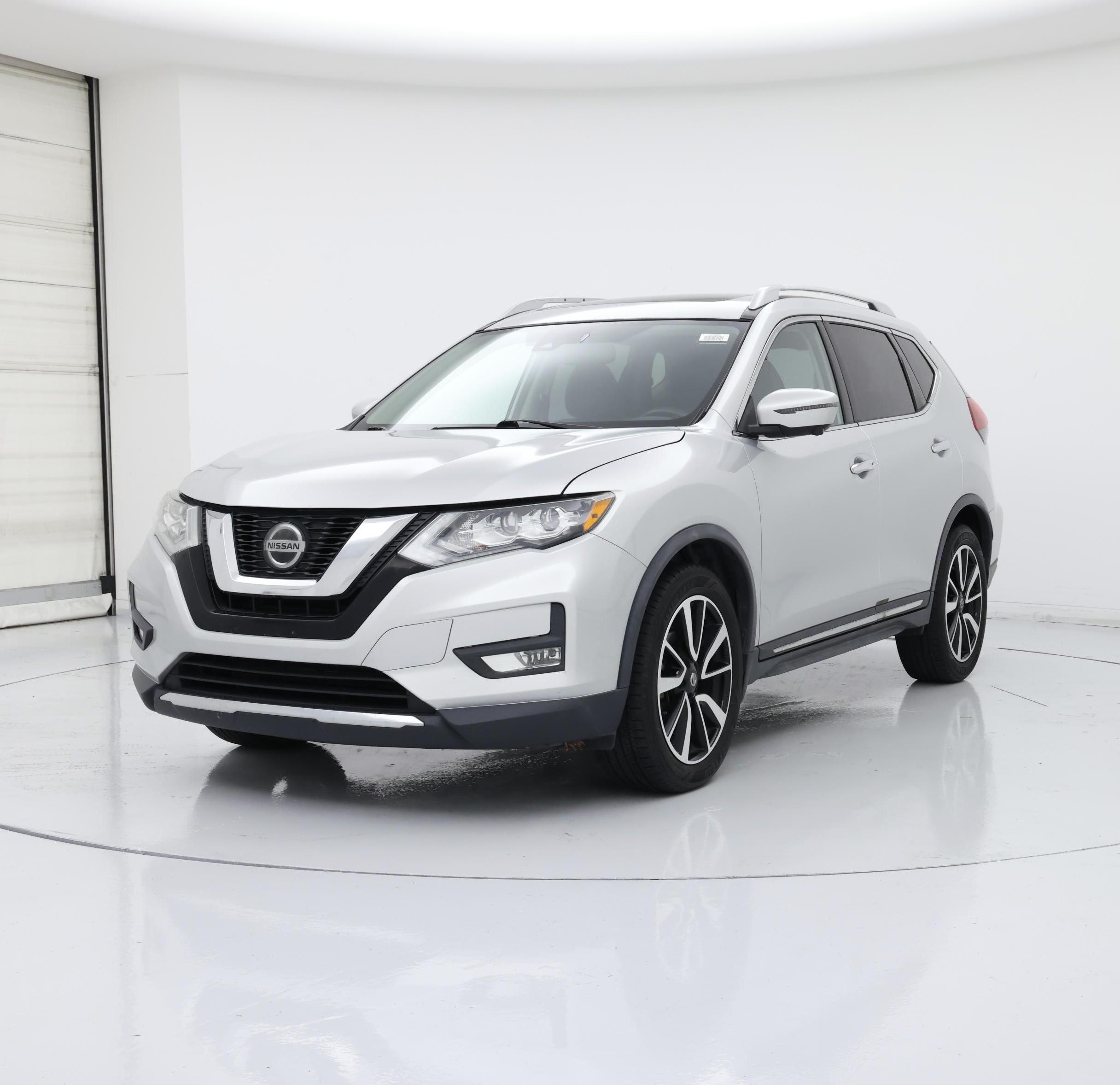 Thumbnail: 2018 Nissan Rogue - 4