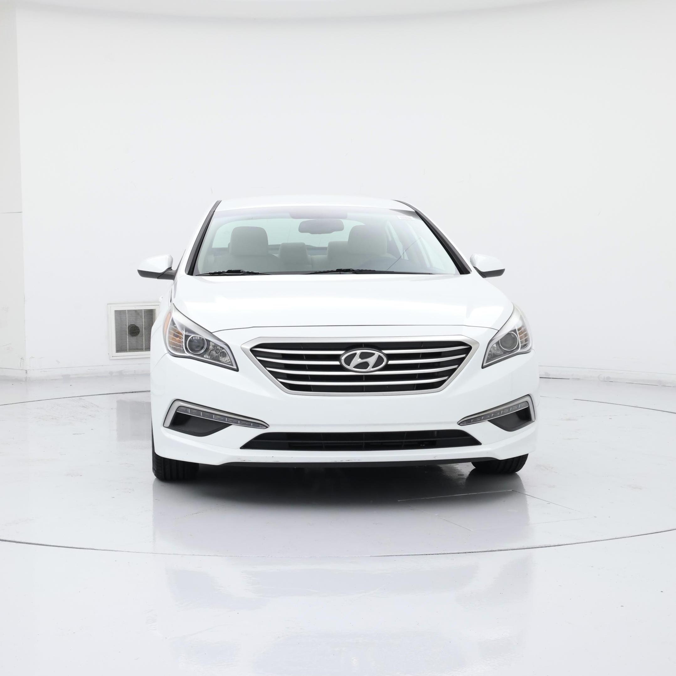 Thumbnail: 2015 Hyundai Sonata - 5