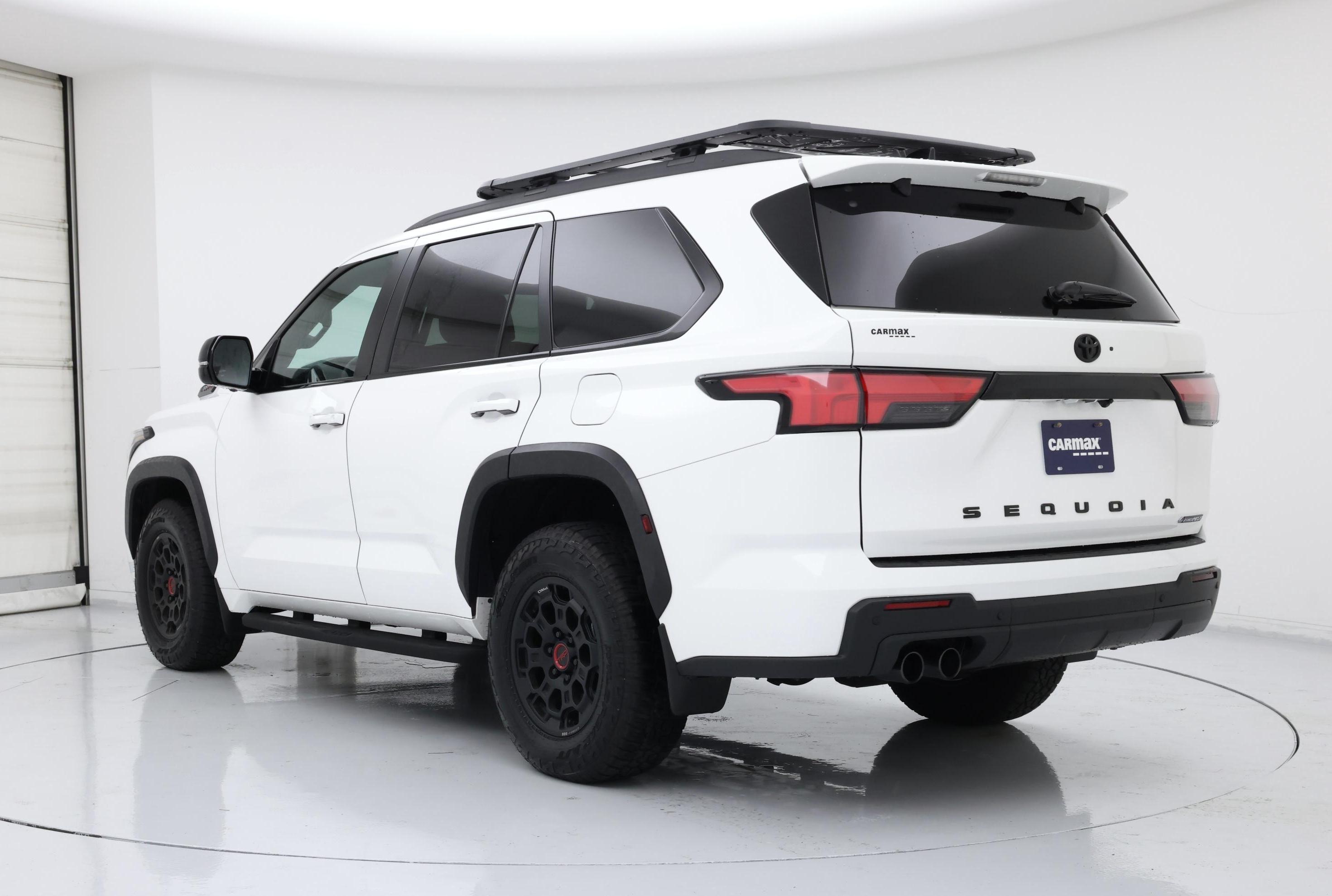 Thumbnail: 2025 Toyota Sequoia - 2