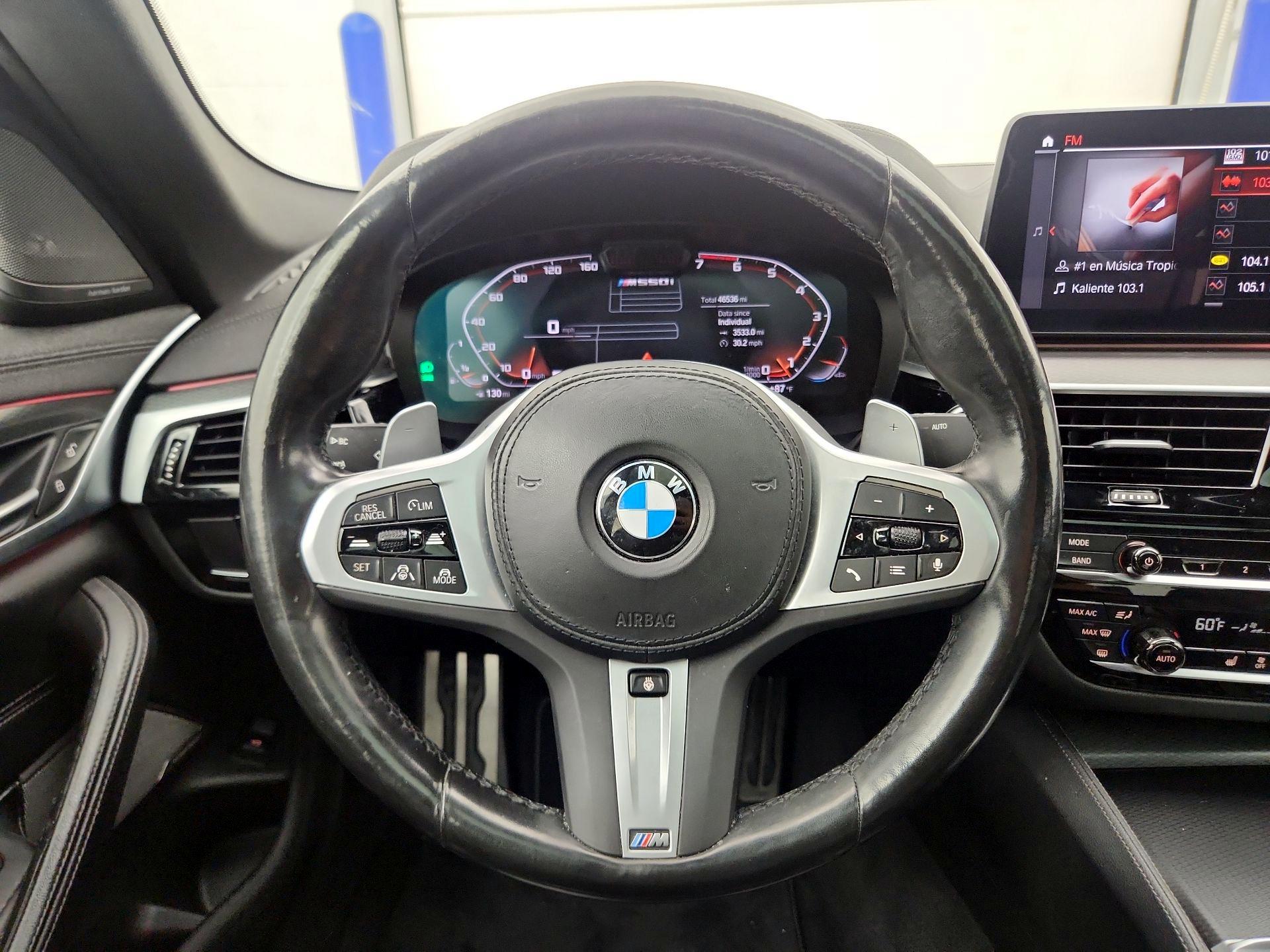 Thumbnail: 2023 BMW 5 Series - 10