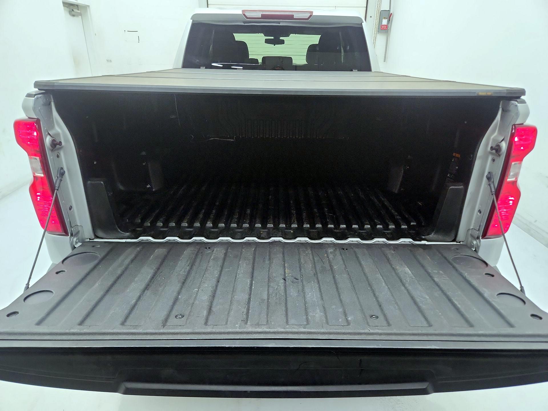 Thumbnail: 2020 Chevrolet Silverado 1500 - 20