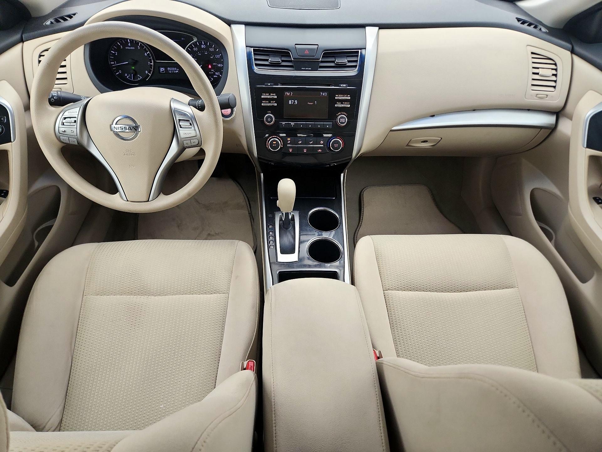 Thumbnail: 2014 Nissan Altima - 9