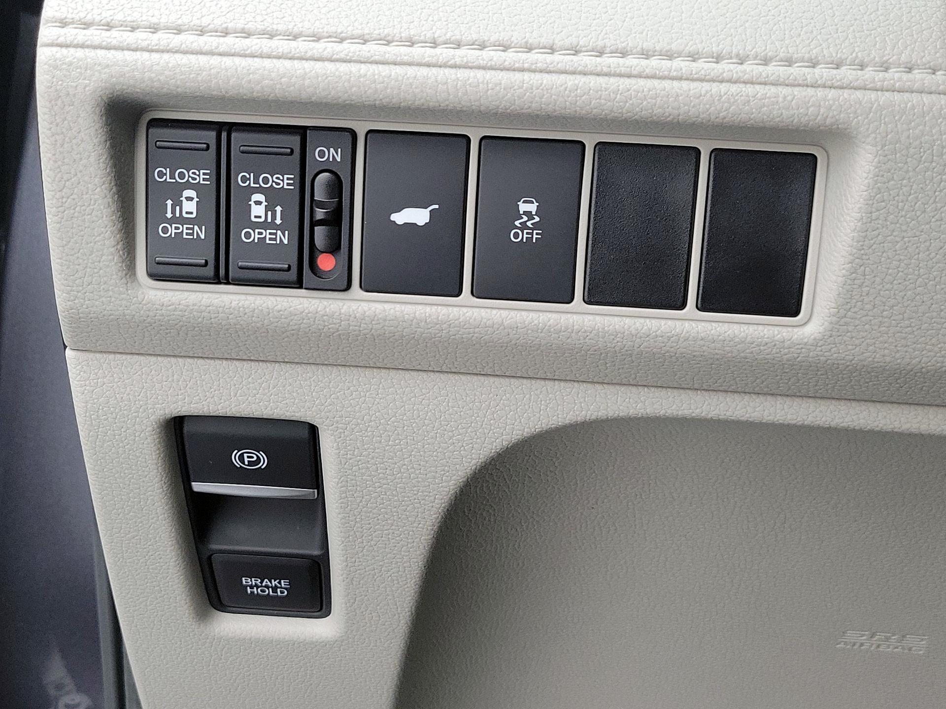 Thumbnail: 2025 Honda Odyssey - 13