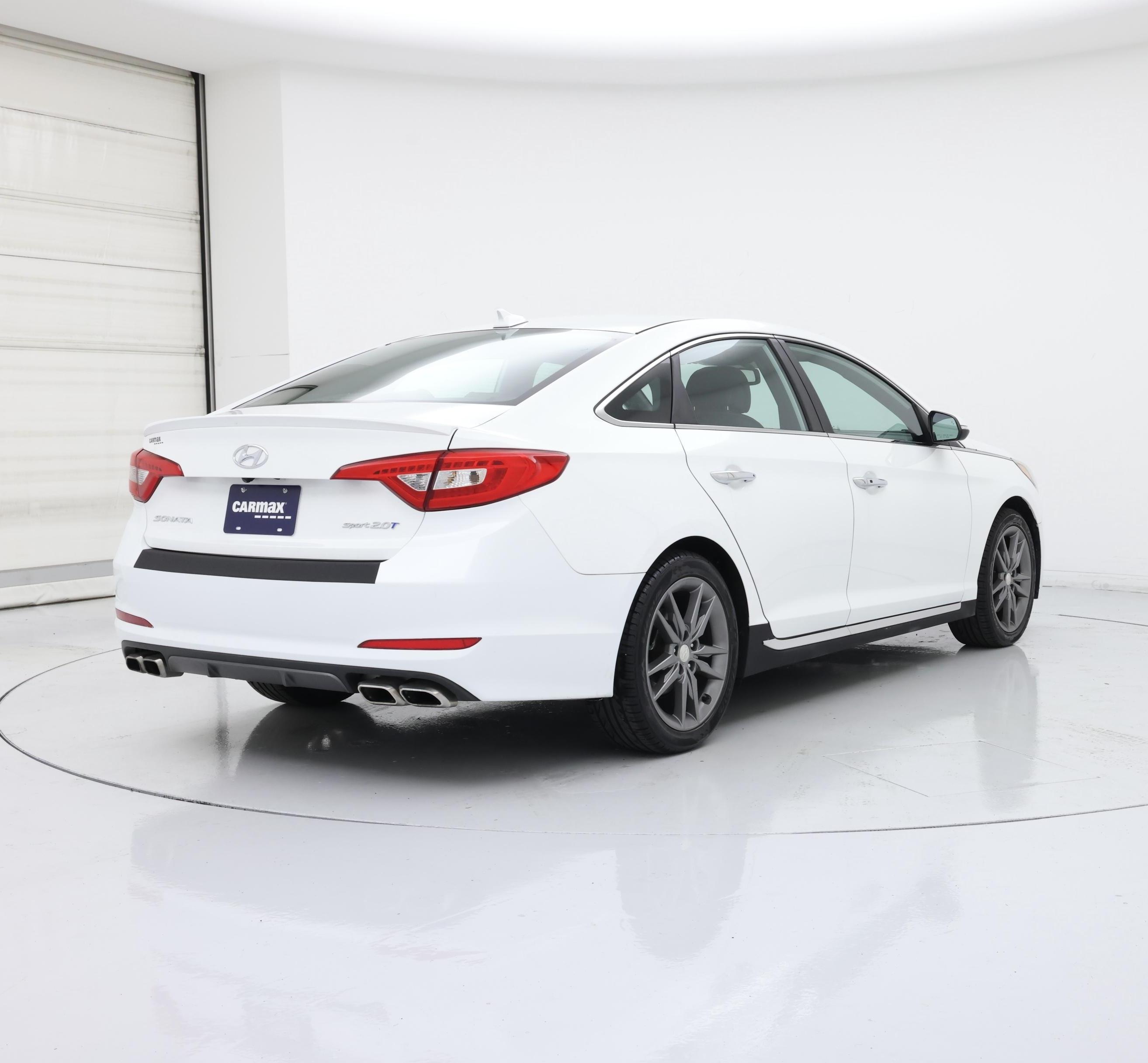 Thumbnail: 2015 Hyundai Sonata - 8