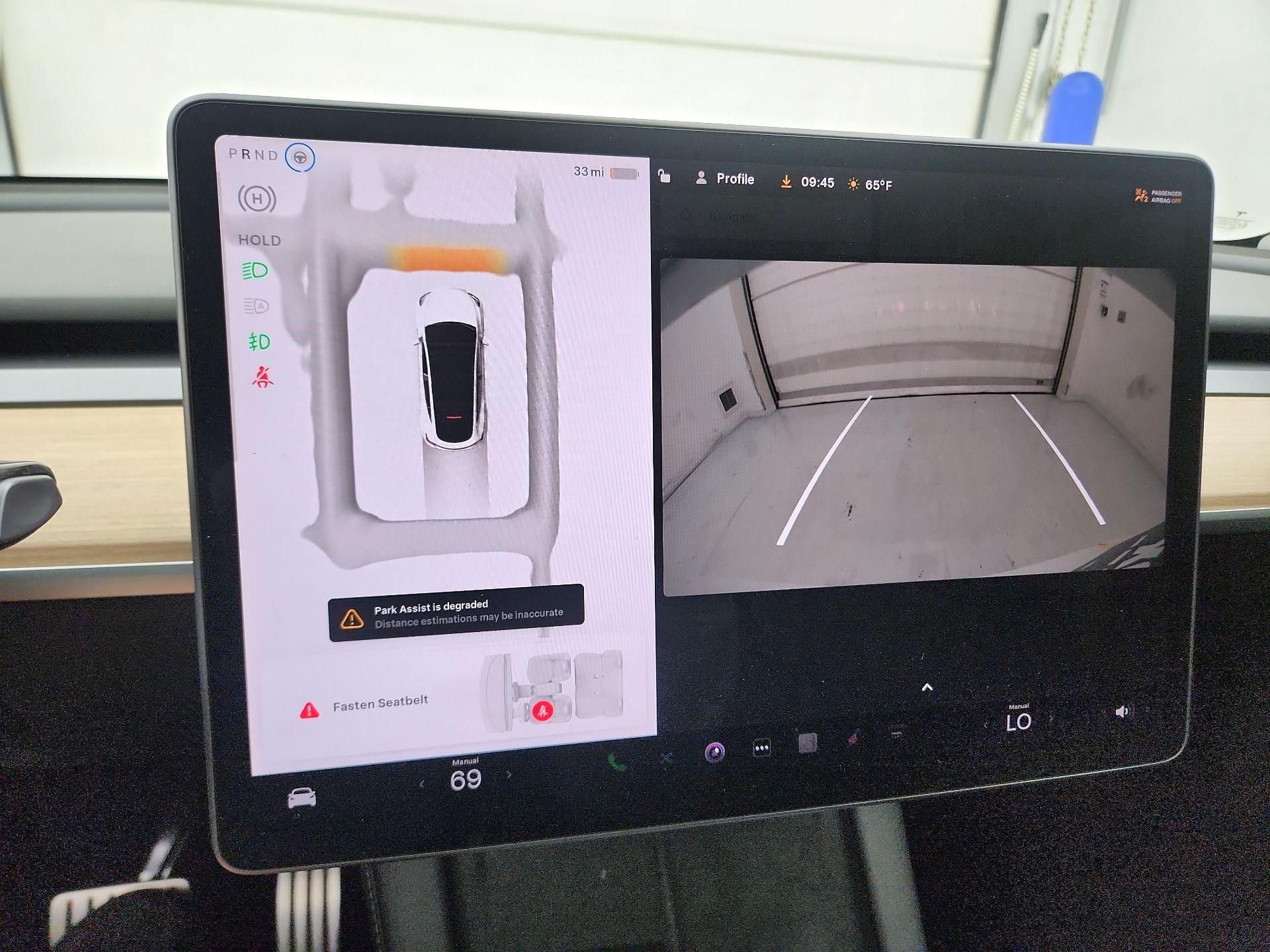 Thumbnail: 2023 Tesla Model Y - 13