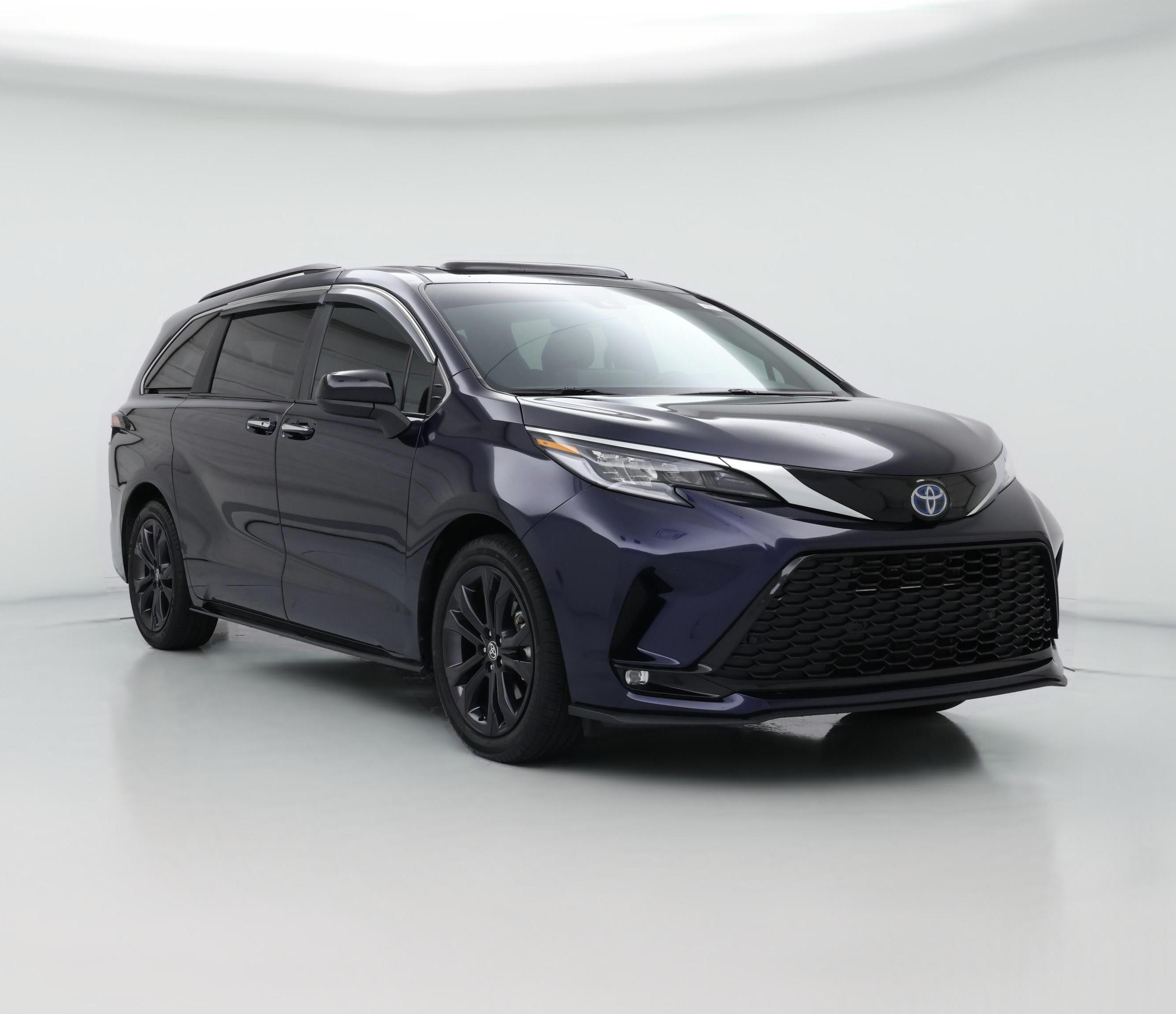 Thumbnail: 2022 Toyota Sienna - 1