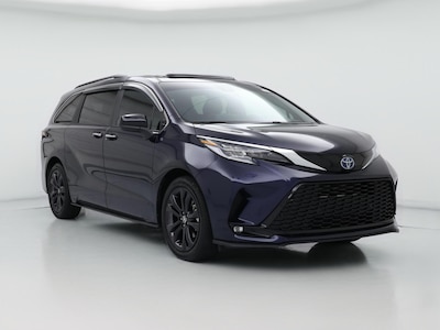 Blue 2022 Toyota Sienna Hybrid XSE