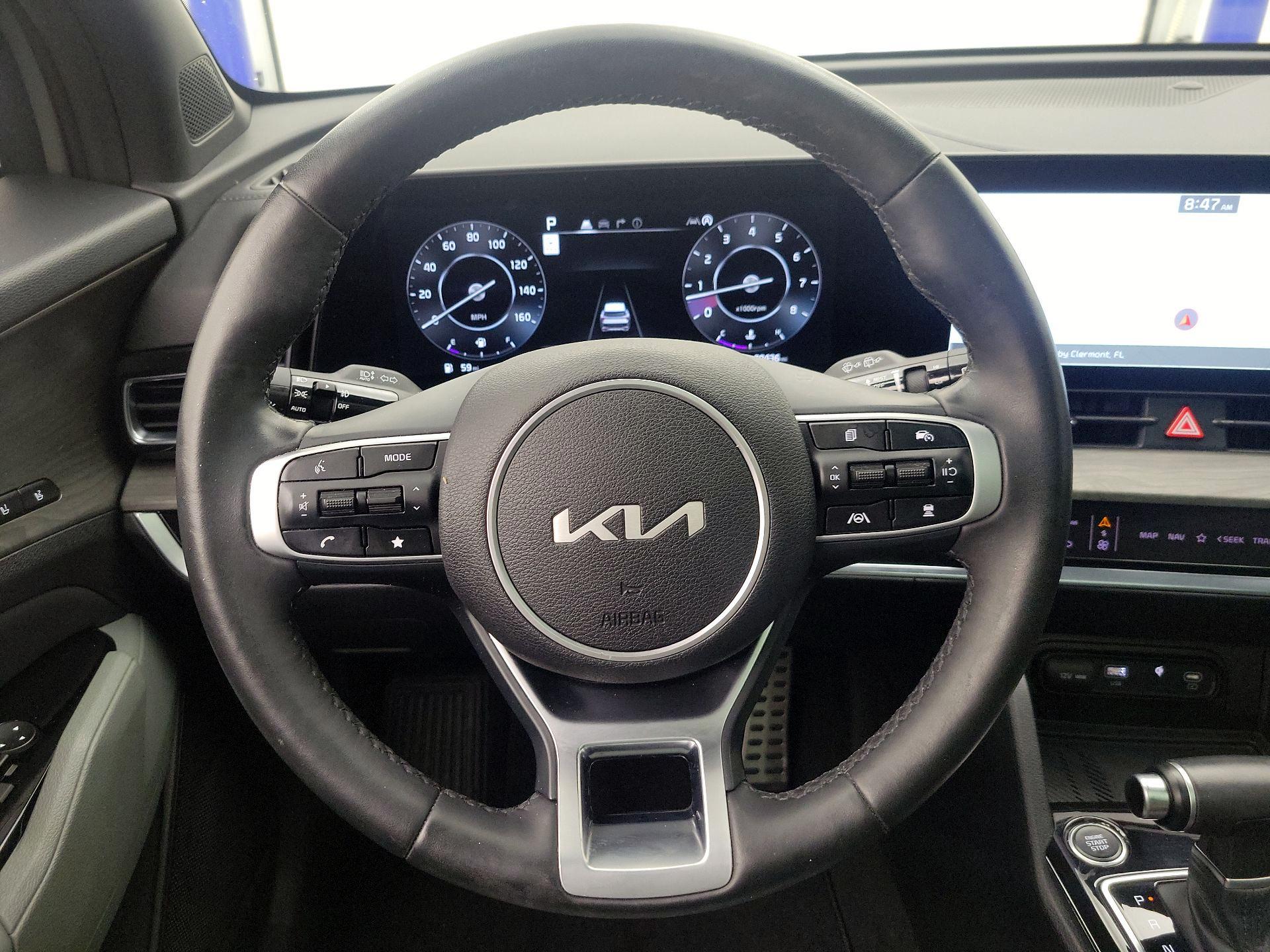 Thumbnail: 2023 Kia Sportage - 10