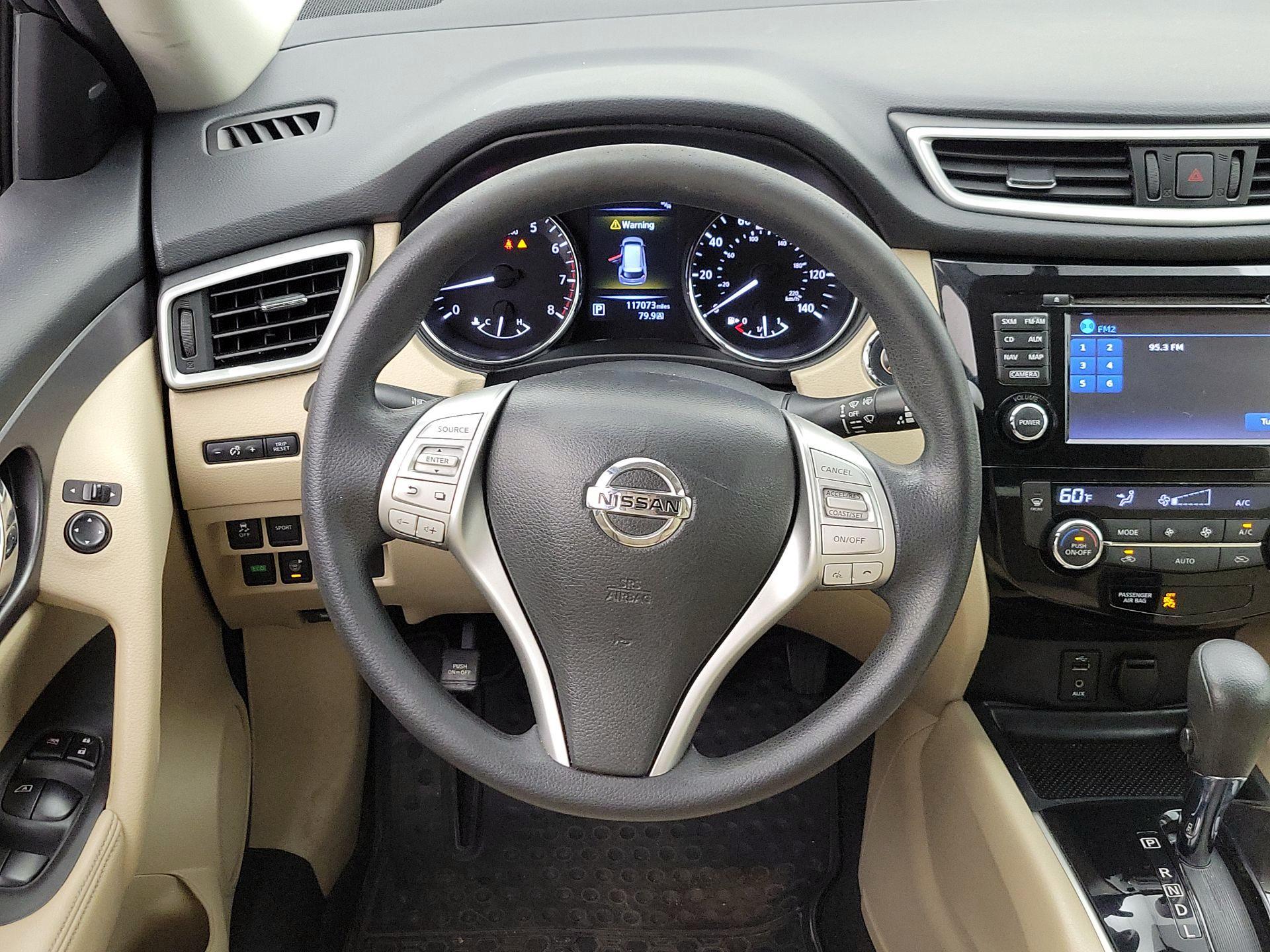 Thumbnail: 2016 Nissan Rogue - 10