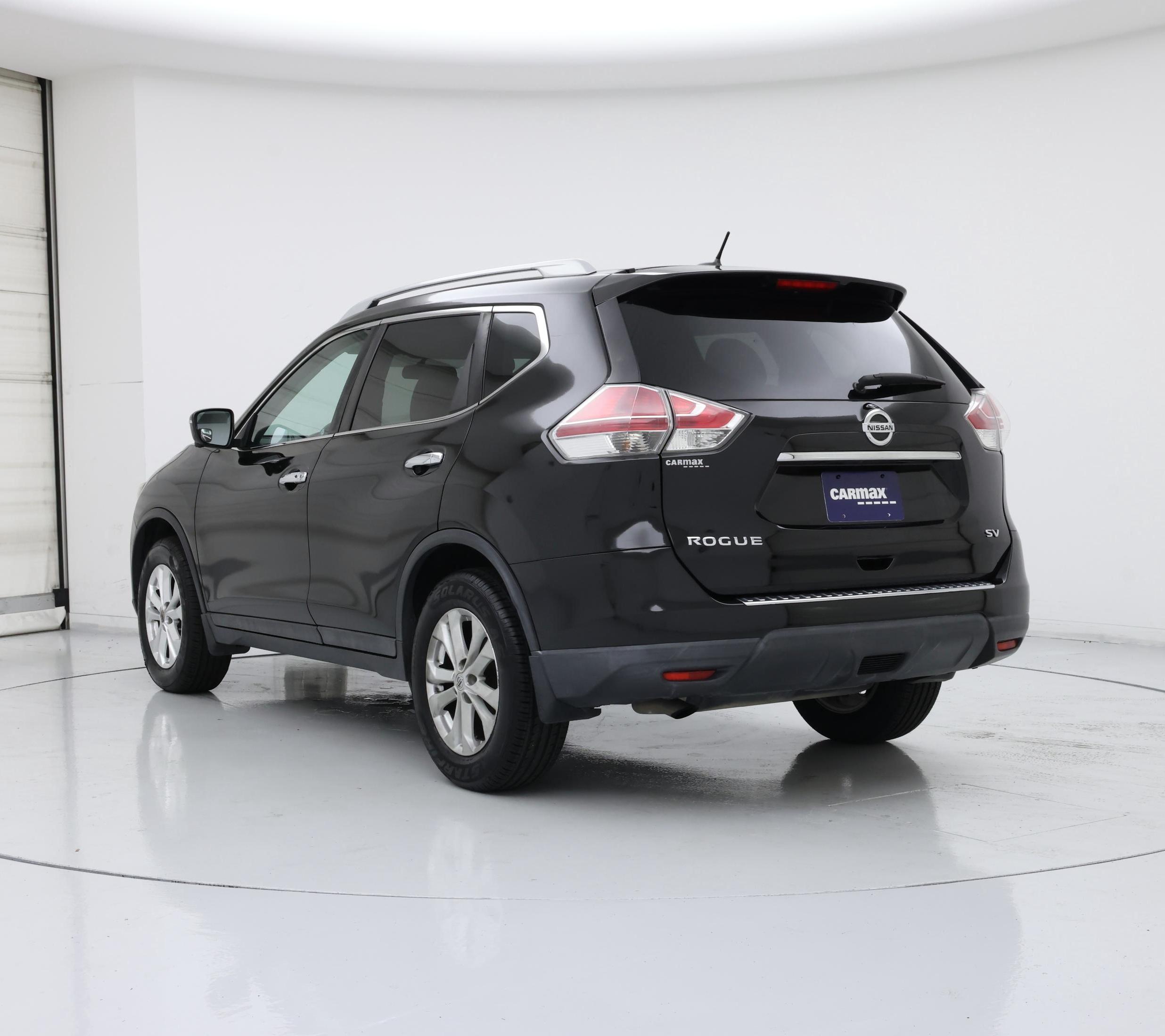 Thumbnail: 2016 Nissan Rogue - 2