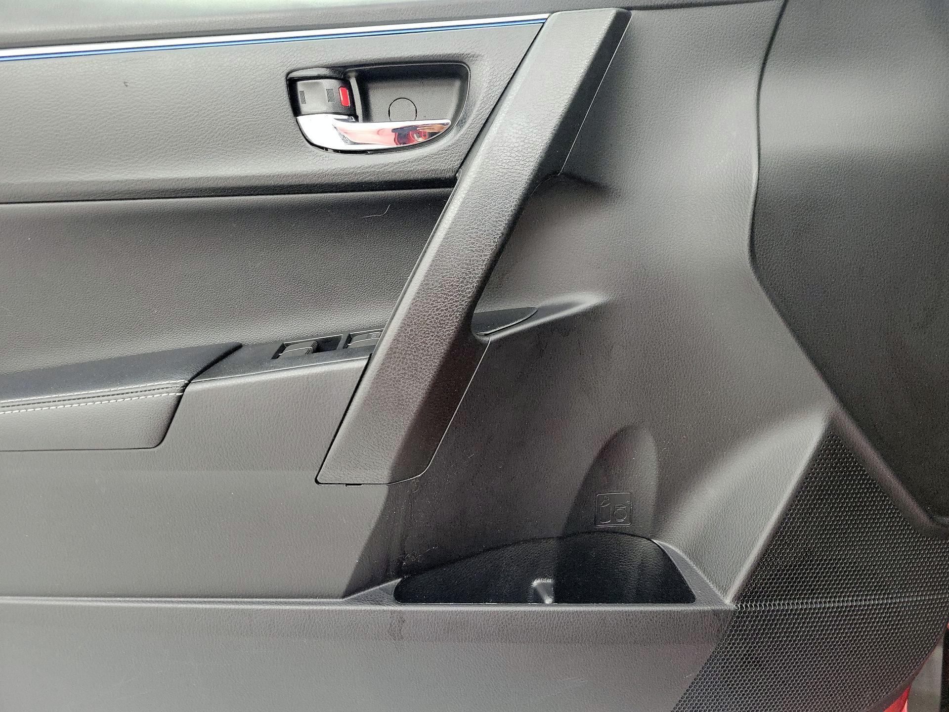 Thumbnail: 2016 Toyota Corolla - 12