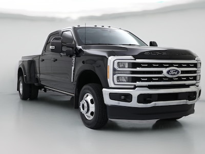2023 Ford F350 Lariat