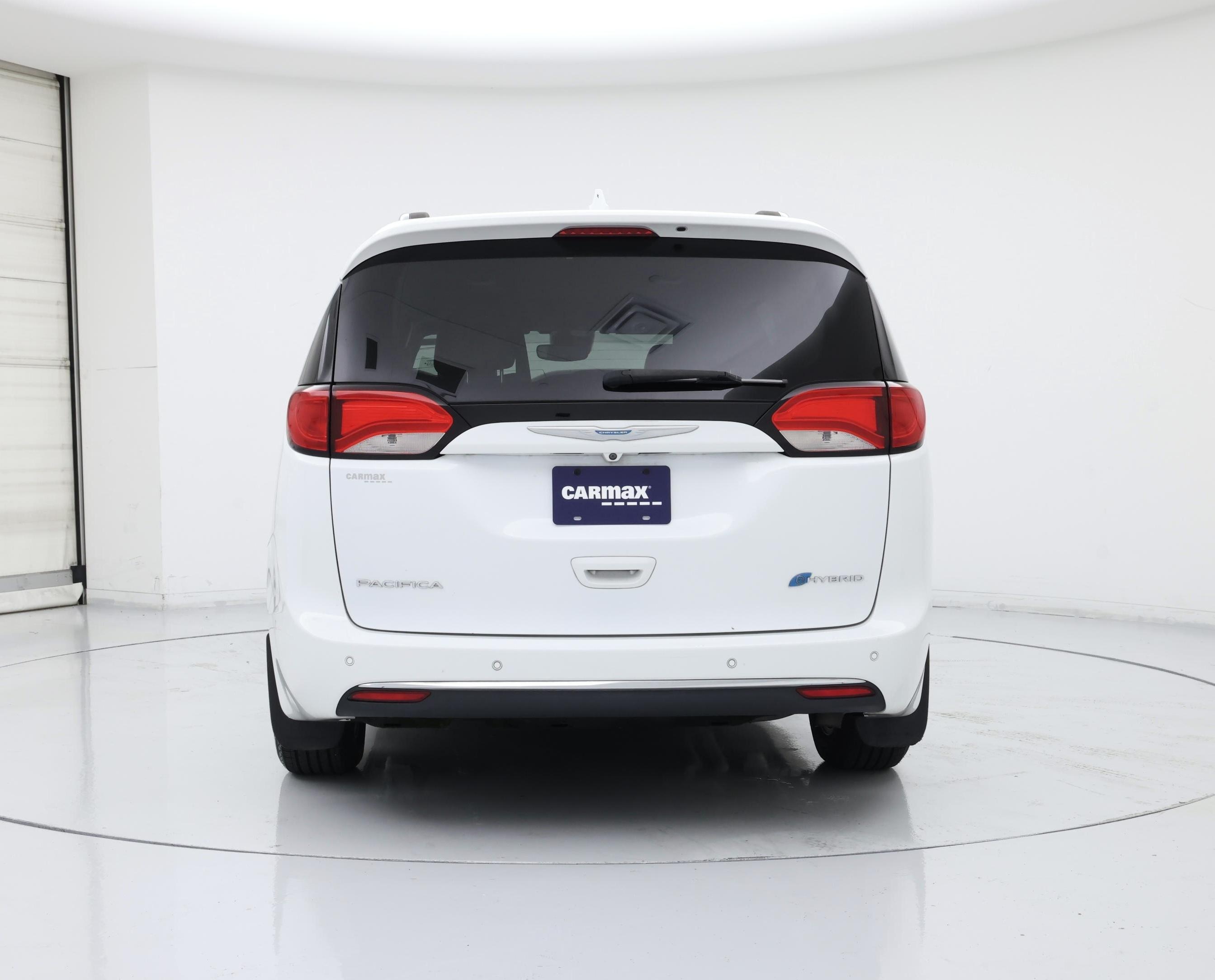 Thumbnail: 2018 Chrysler Pacifica - 6