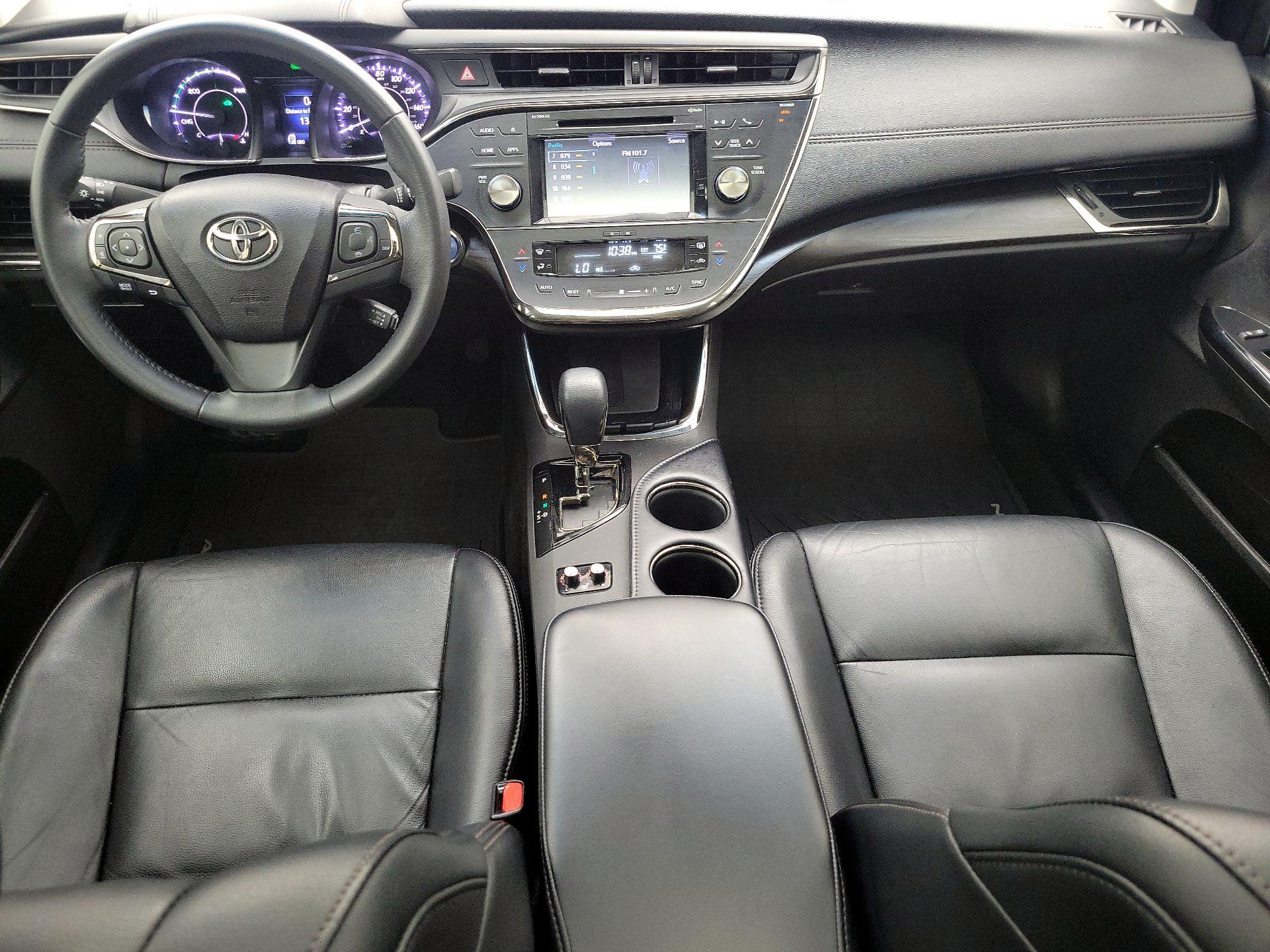 Thumbnail: 2016 Toyota Avalon - 9