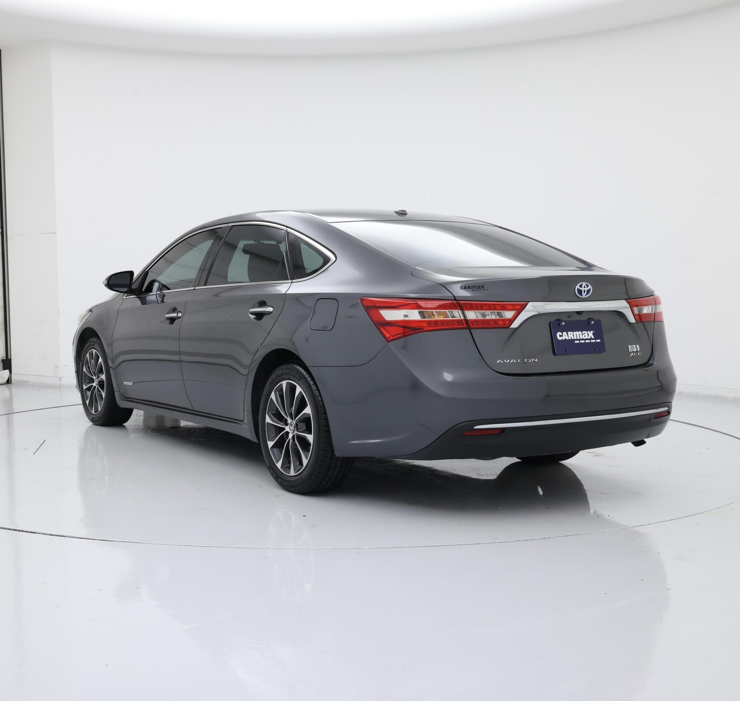 Thumbnail: 2016 Toyota Avalon - 2