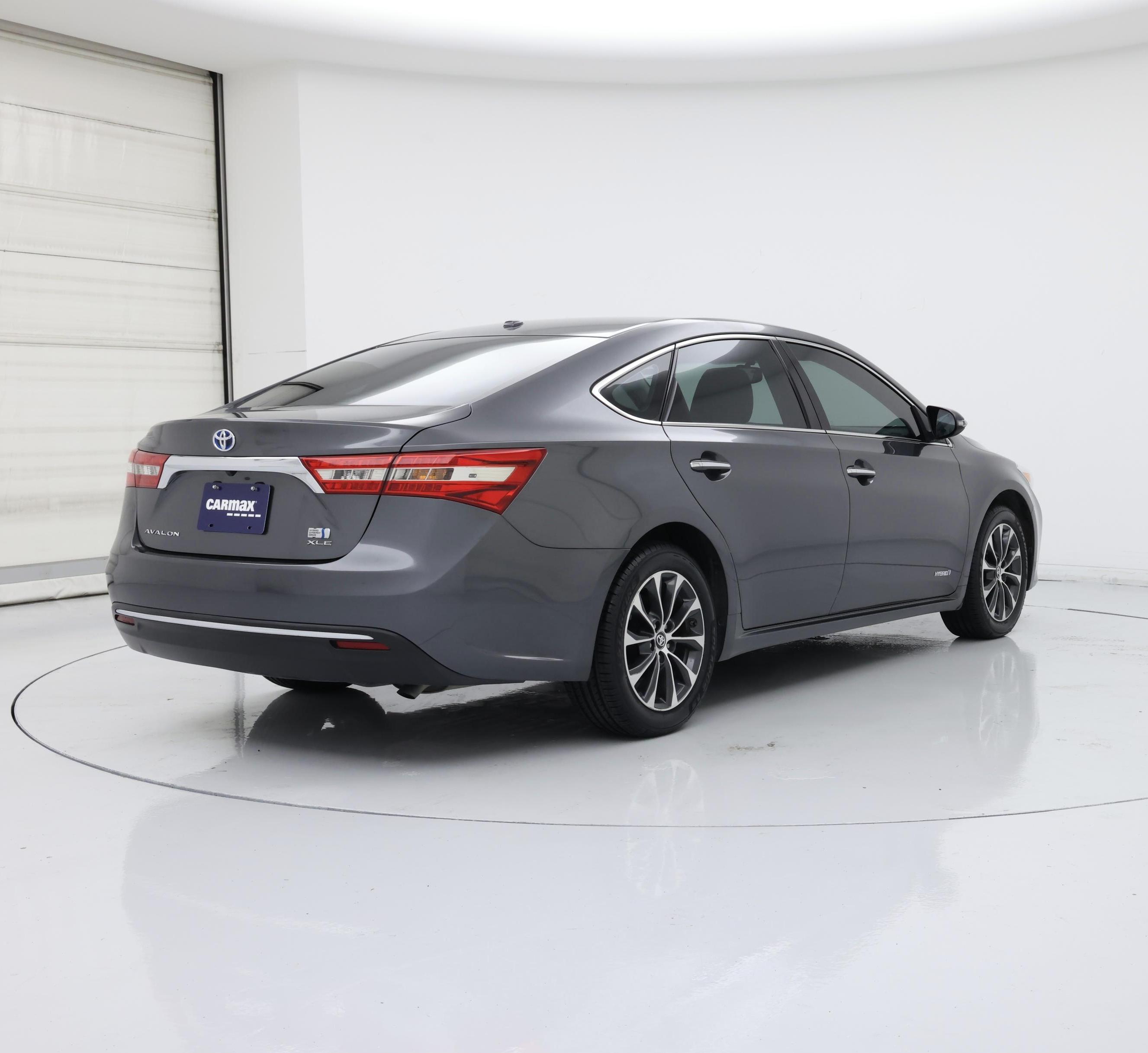 Thumbnail: 2016 Toyota Avalon - 8