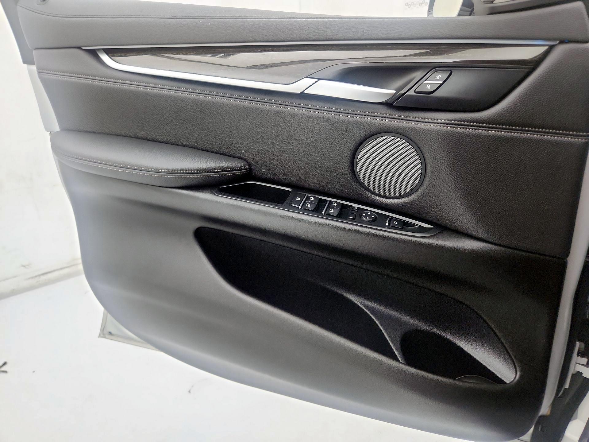 Thumbnail: 2018 BMW X6 - 12