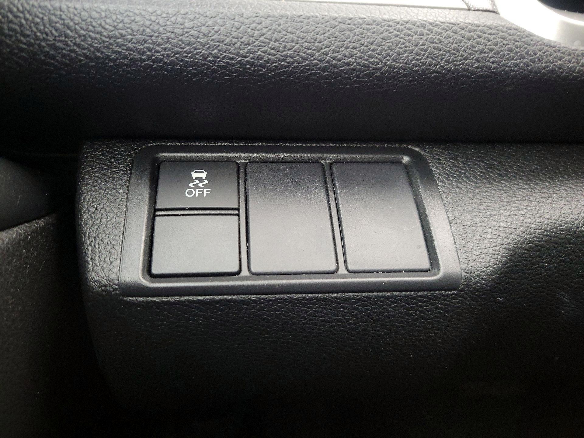 Thumbnail: 2016 Honda Civic - 13