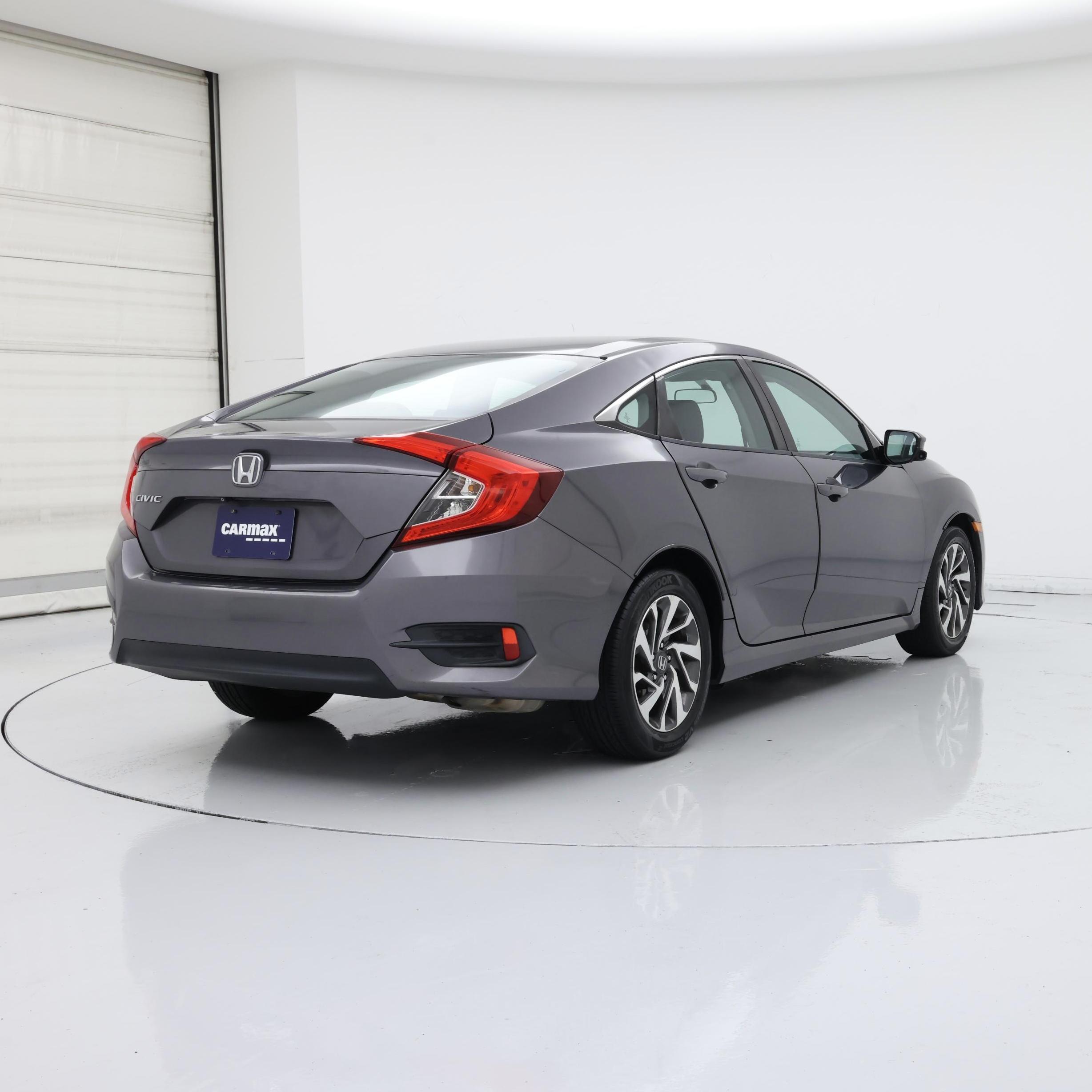 Thumbnail: 2016 Honda Civic - 8