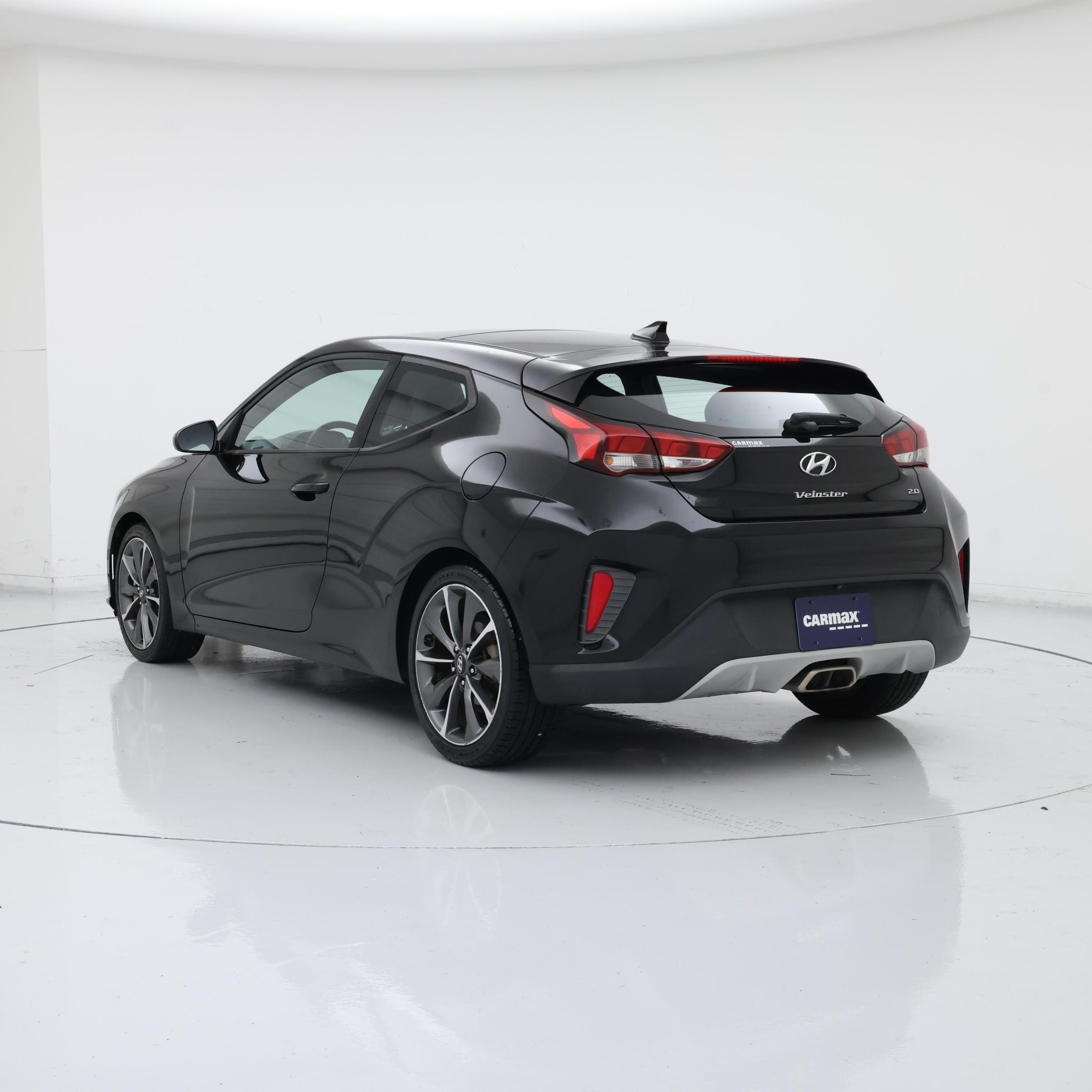 Thumbnail: 2019 Hyundai Veloster - 2