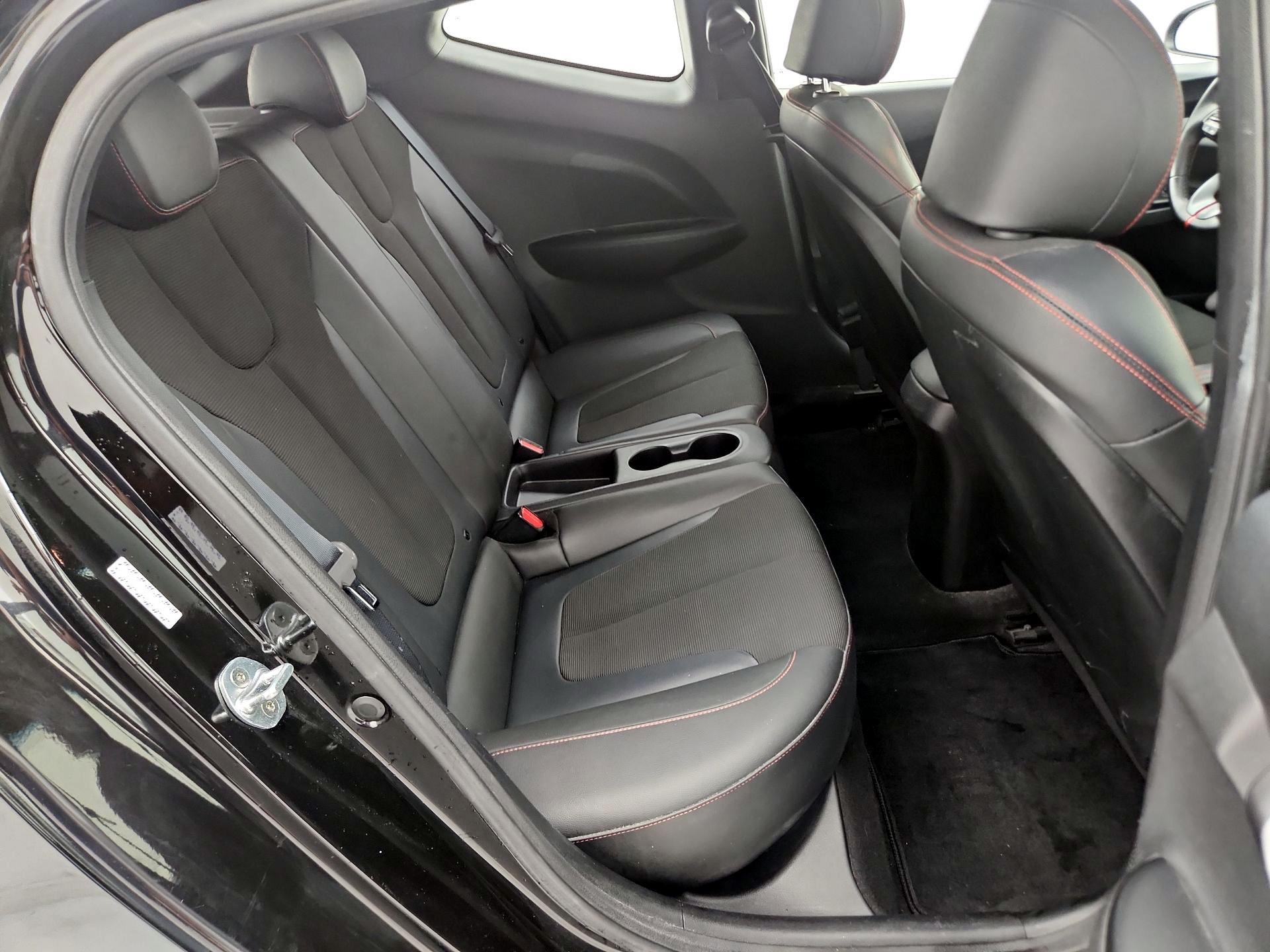 Thumbnail: 2019 Hyundai Veloster - 20
