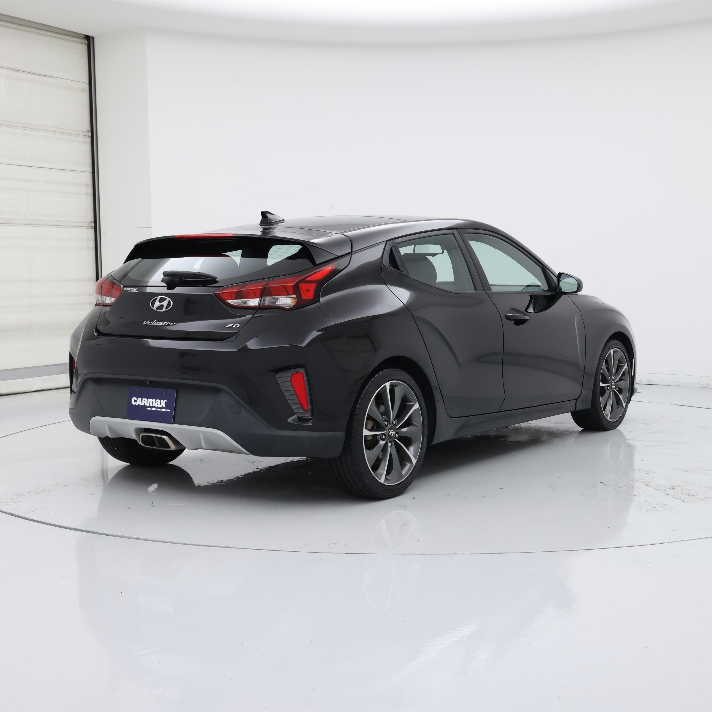 Thumbnail: 2019 Hyundai Veloster - 8