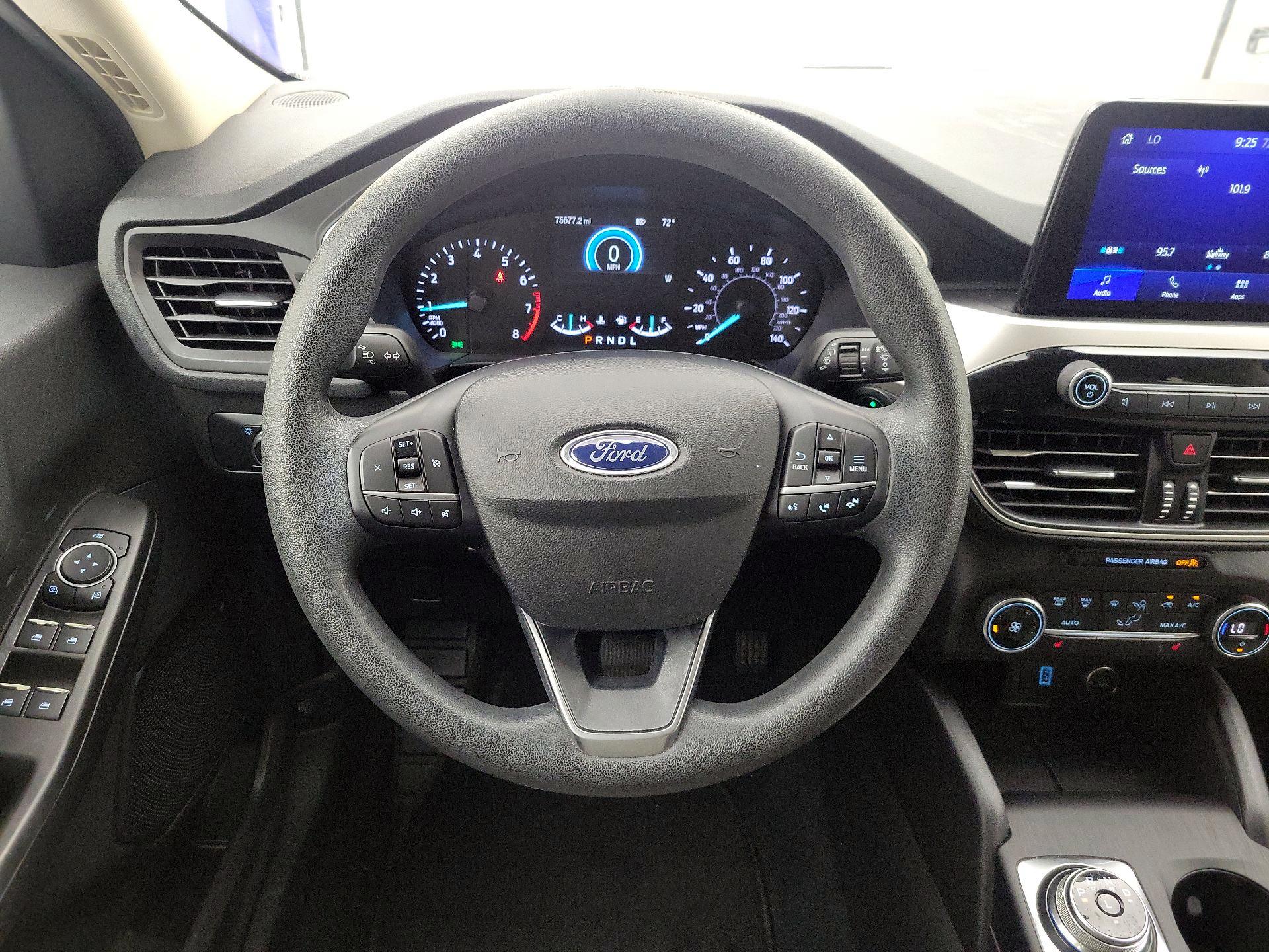 Thumbnail: 2020 Ford Escape - 10