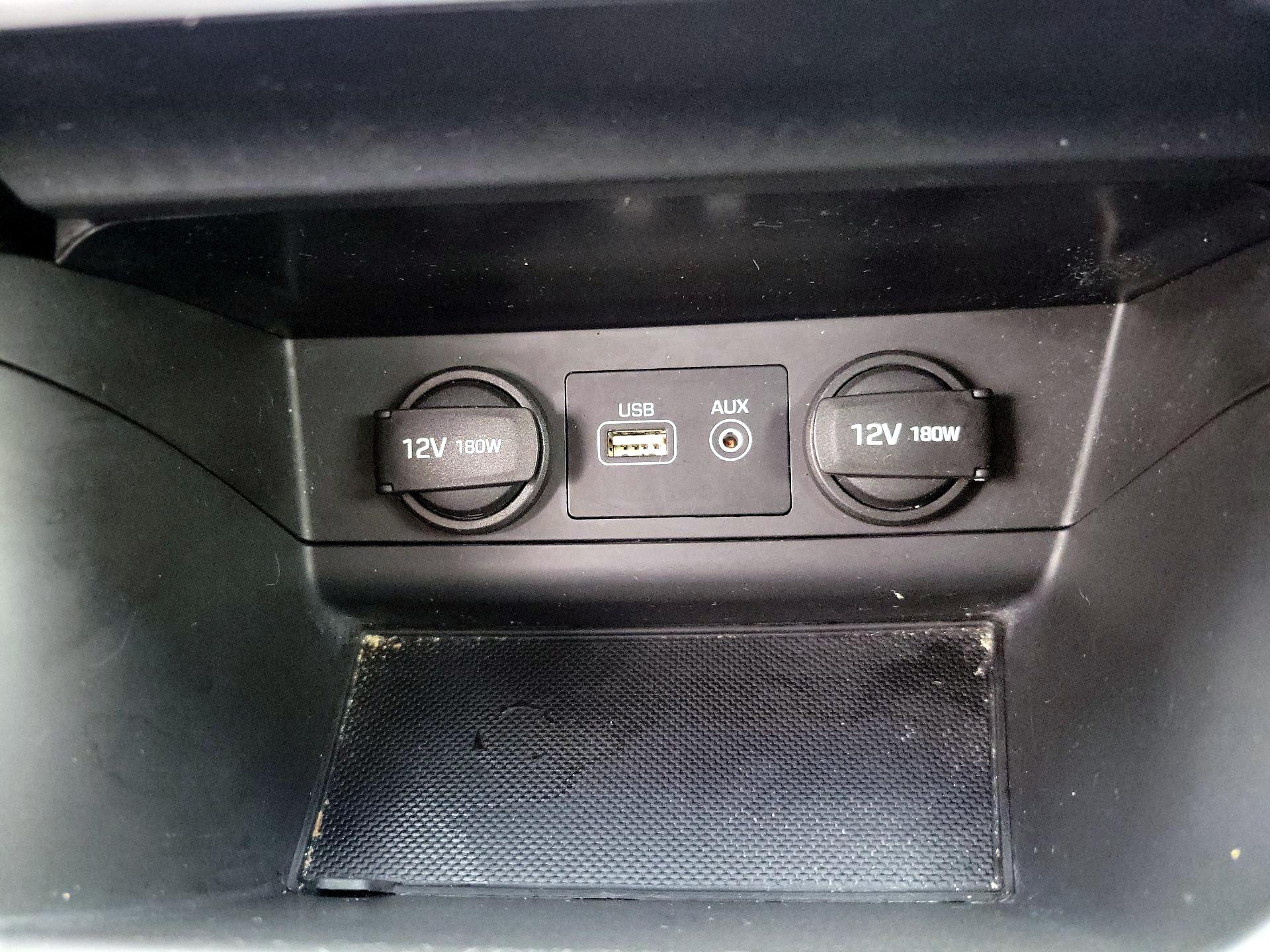 Thumbnail: 2016 Hyundai Sonata - 19