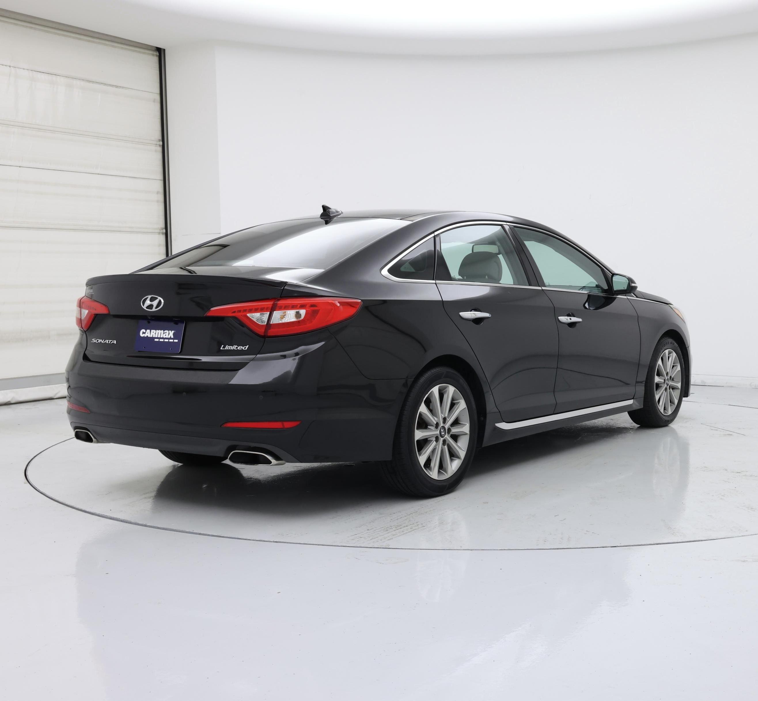 Thumbnail: 2016 Hyundai Sonata - 8