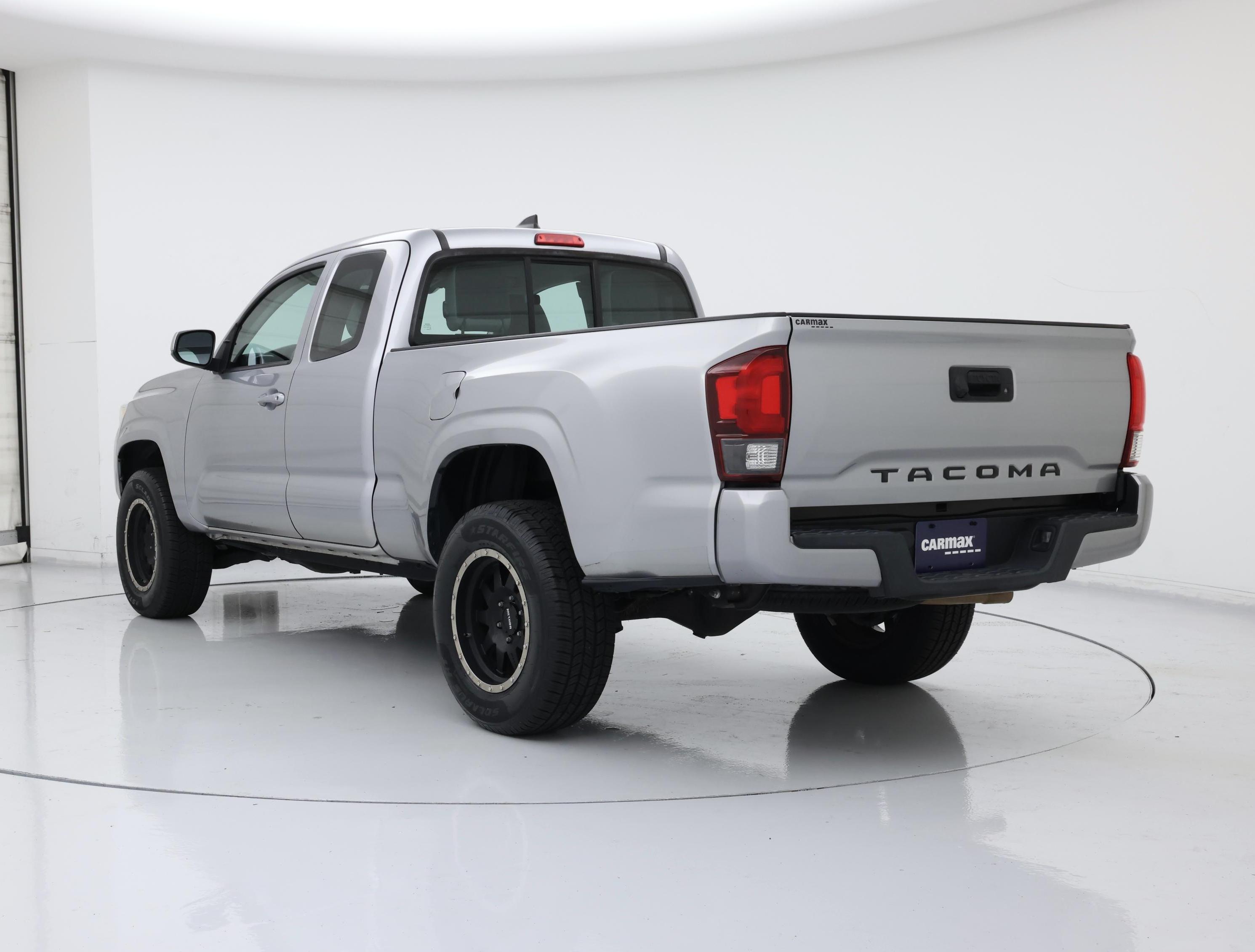 Thumbnail: 2018 Toyota Tacoma - 2