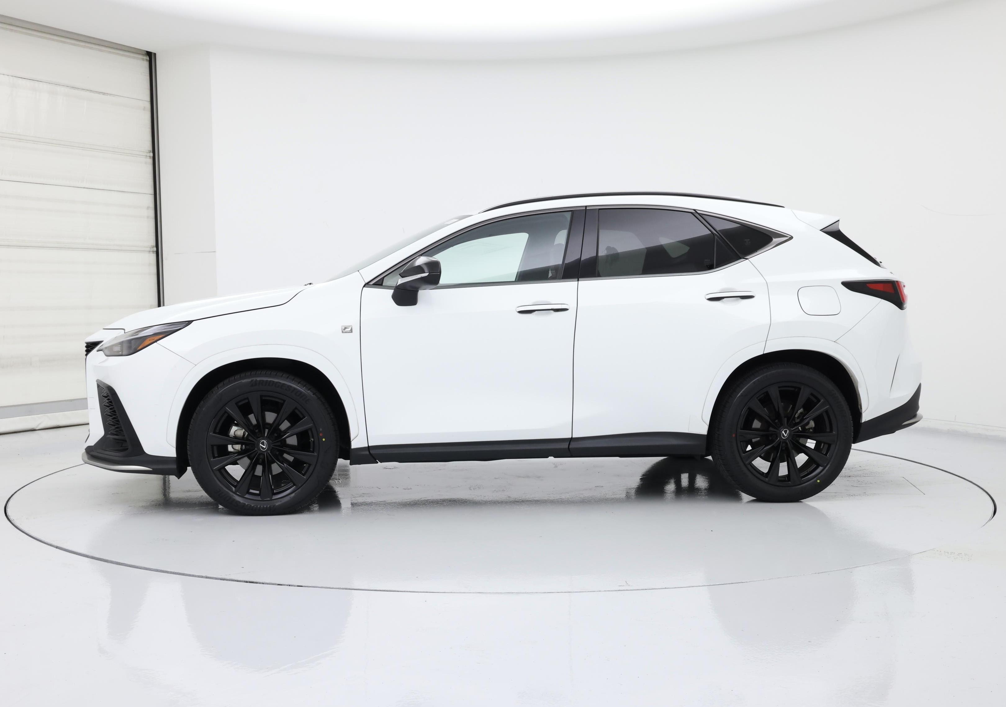 Thumbnail: 2022 Lexus NX - 3