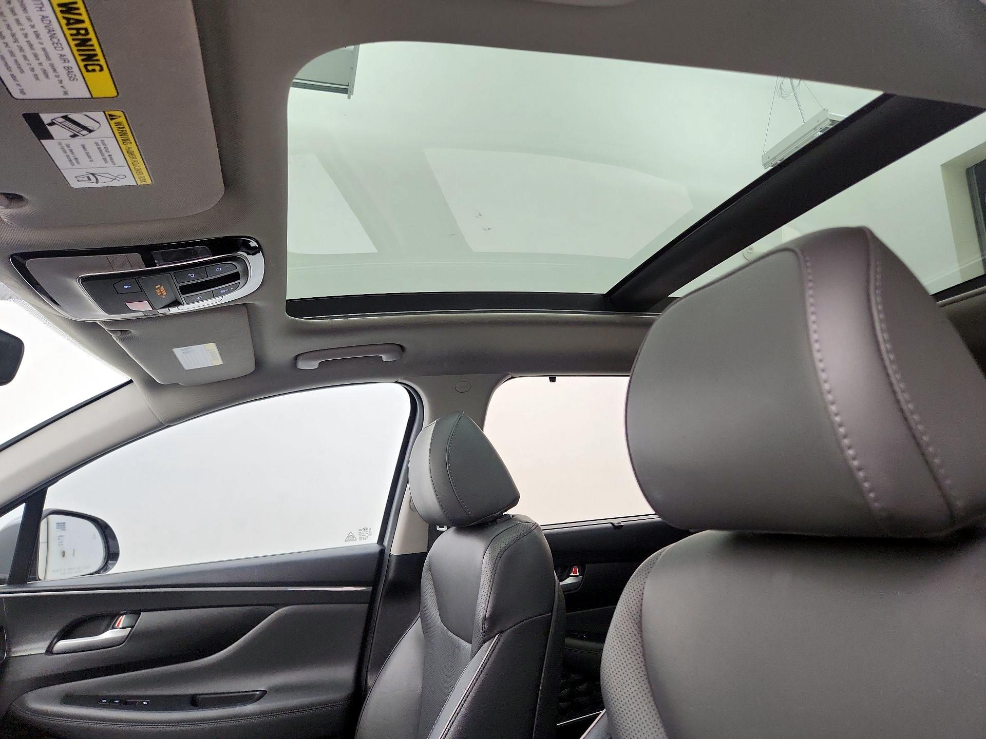 Thumbnail: 2022 Hyundai Santa Fe - 20